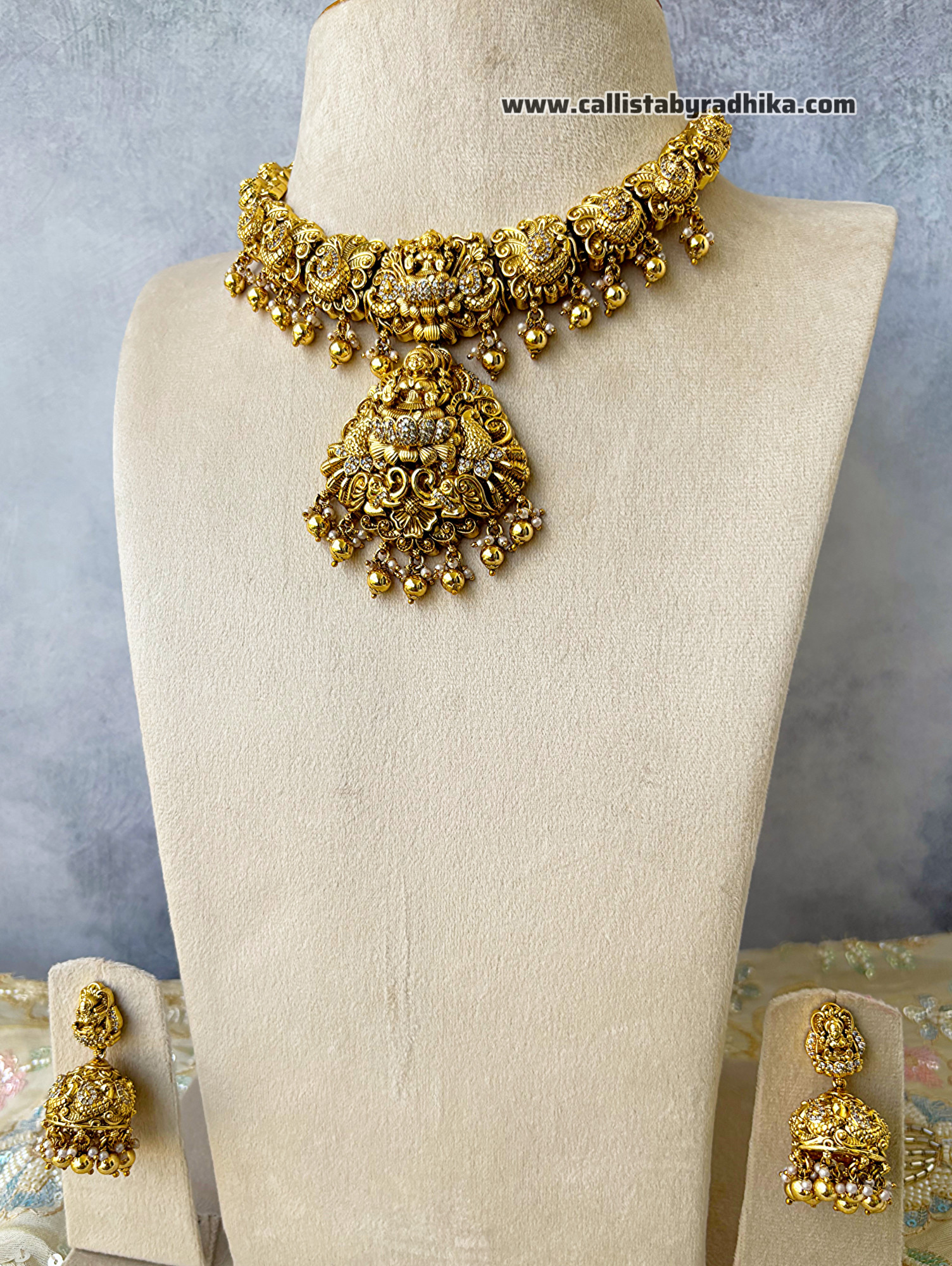 Nakshi Bridal Neckpiece