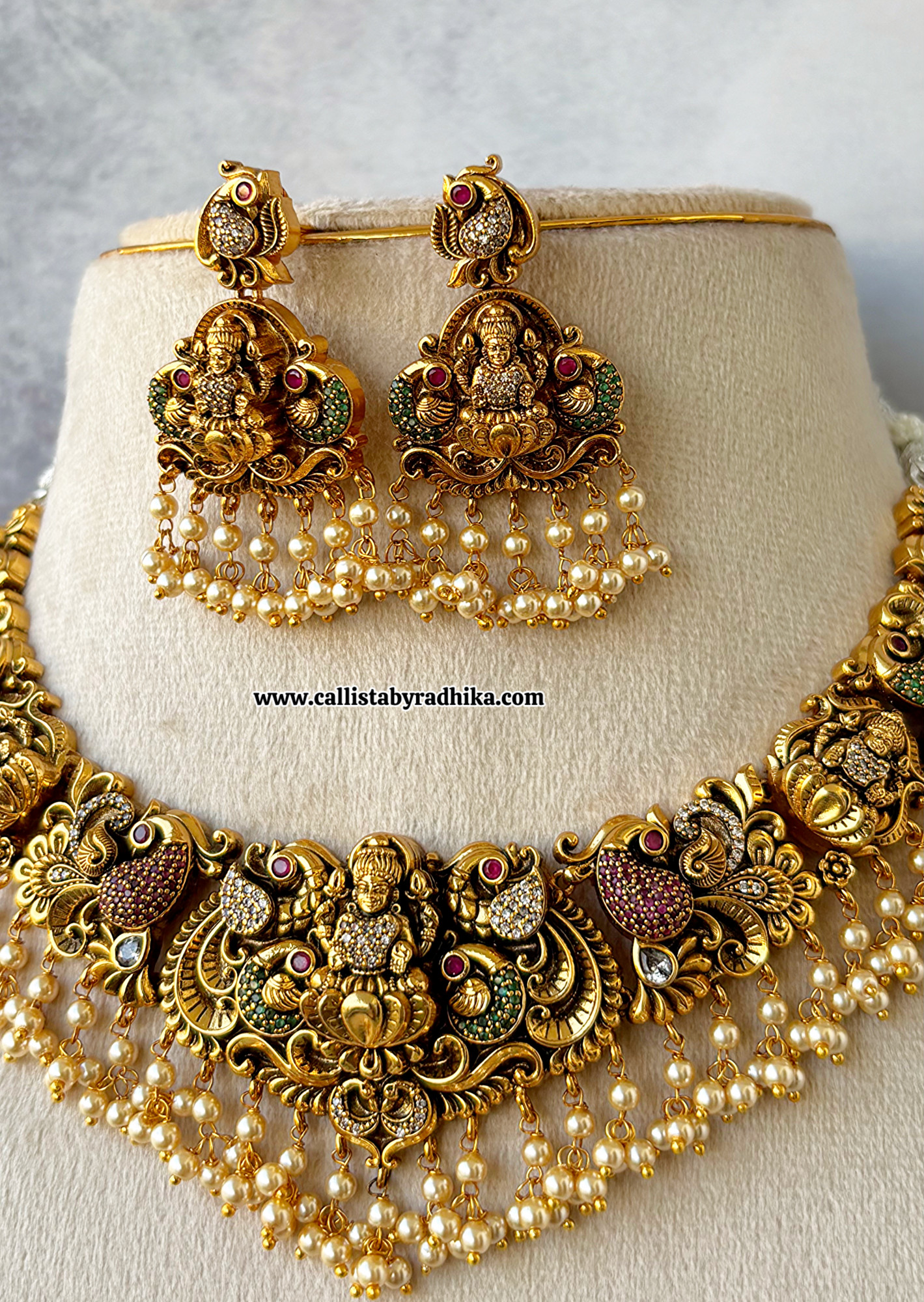Nakshi Pearl Necklace