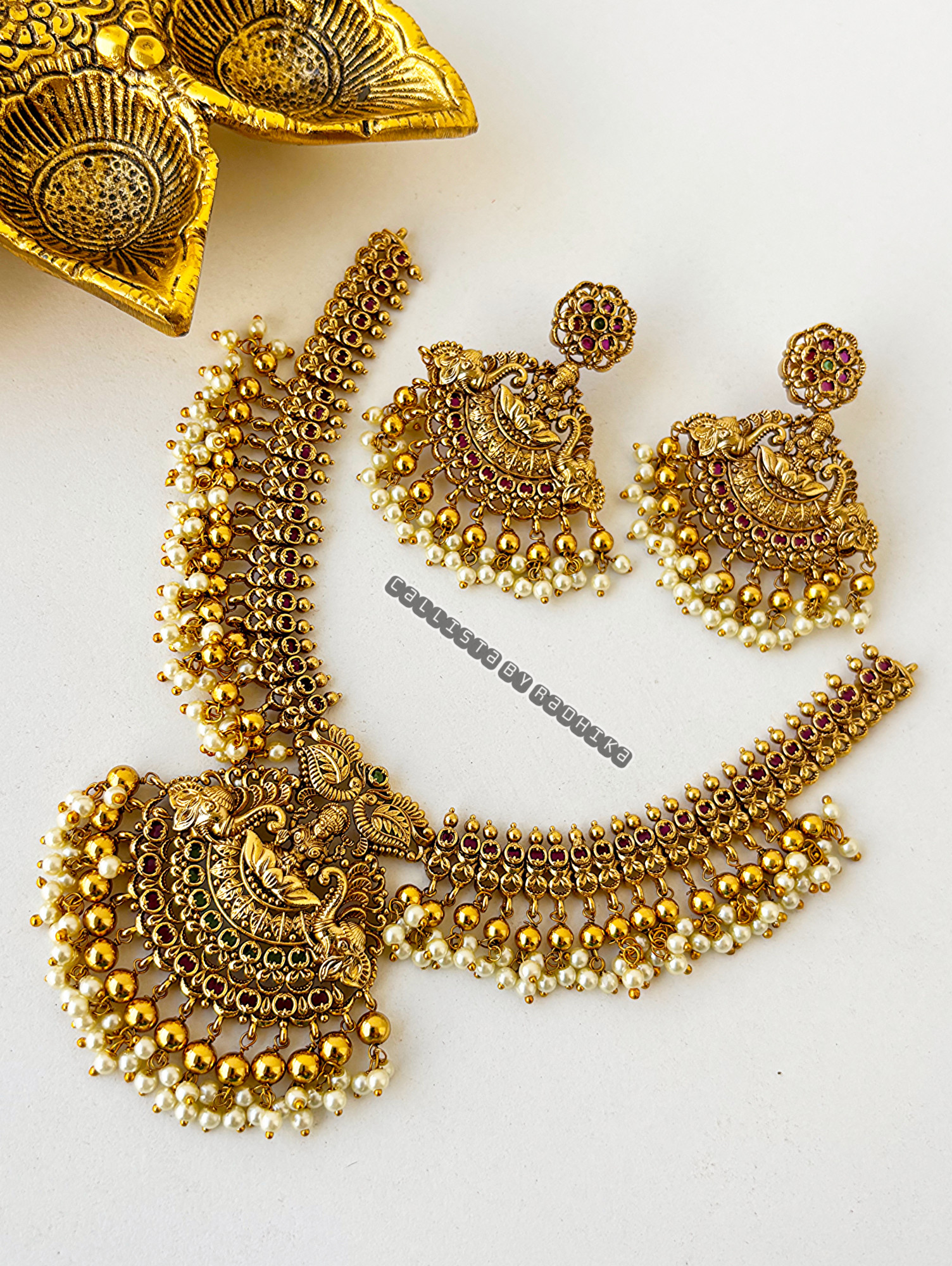 Gold Polish/Temple Long Neckpiece(GP-055)