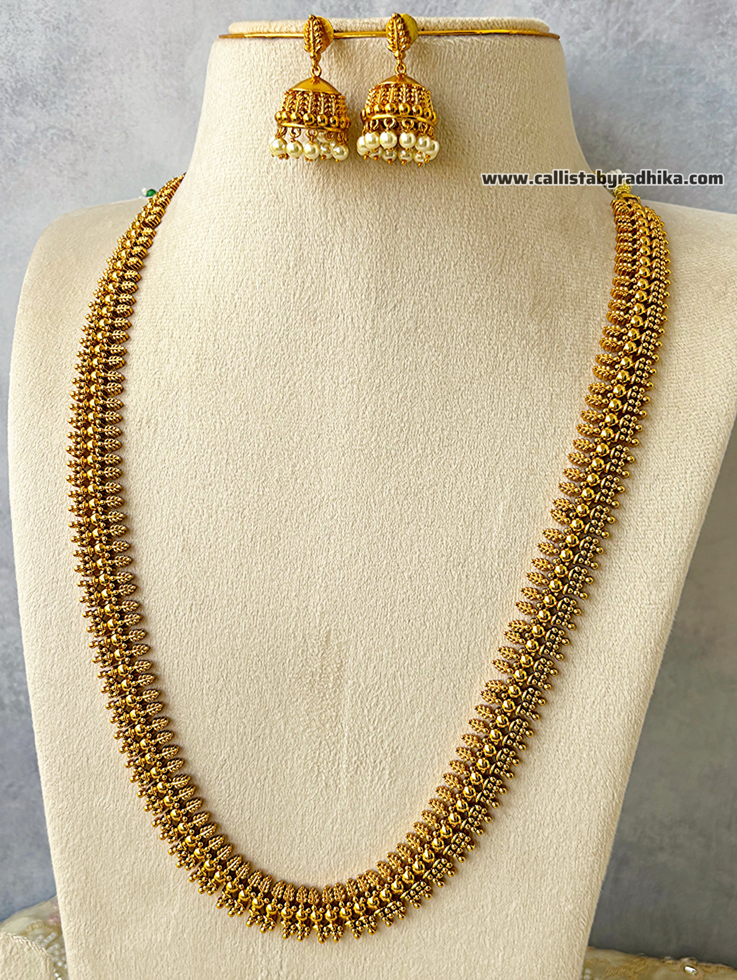 Gold polish Long Necklace