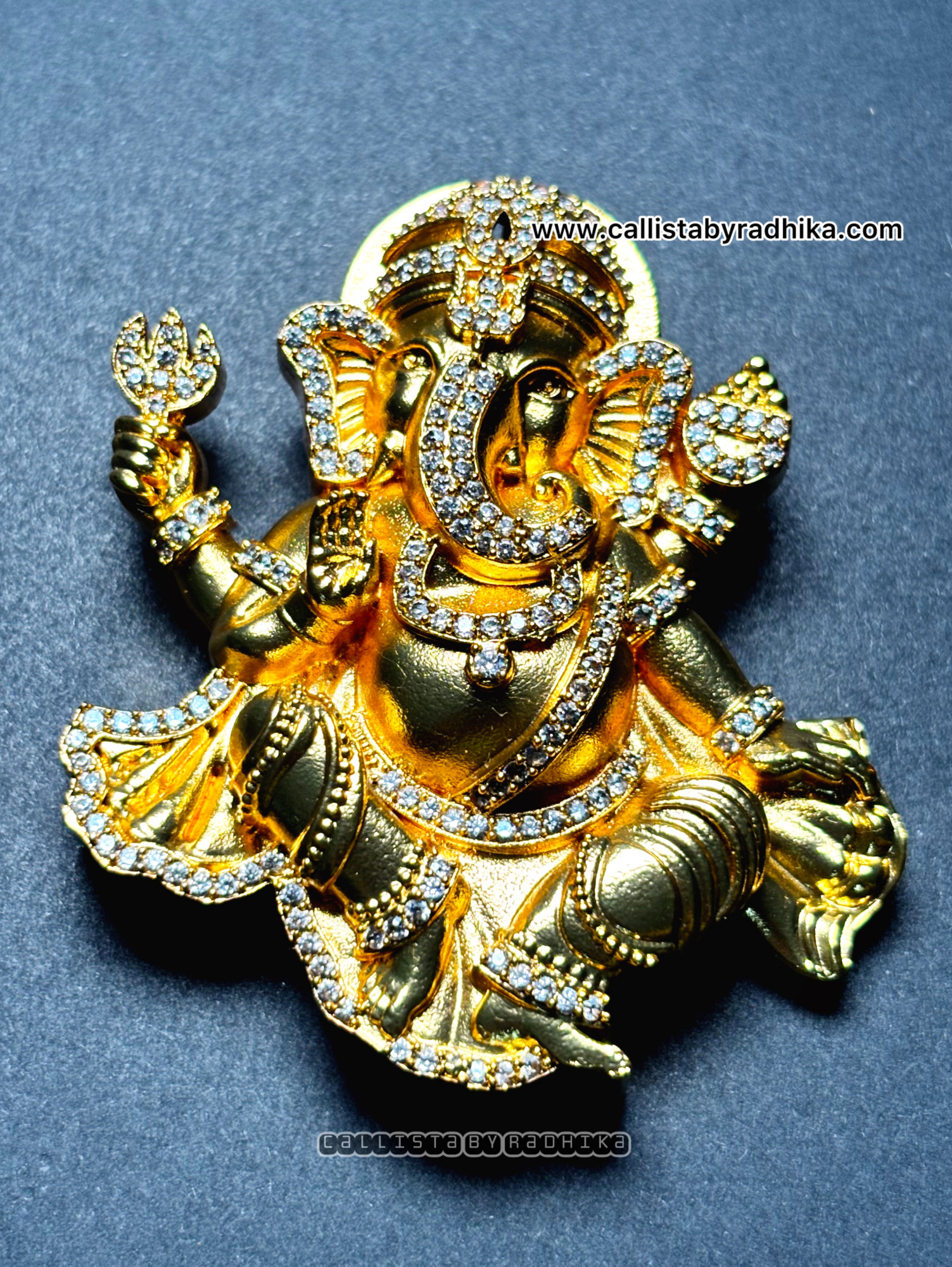 Ganesha Gold Polish Pendant (GPP-006)