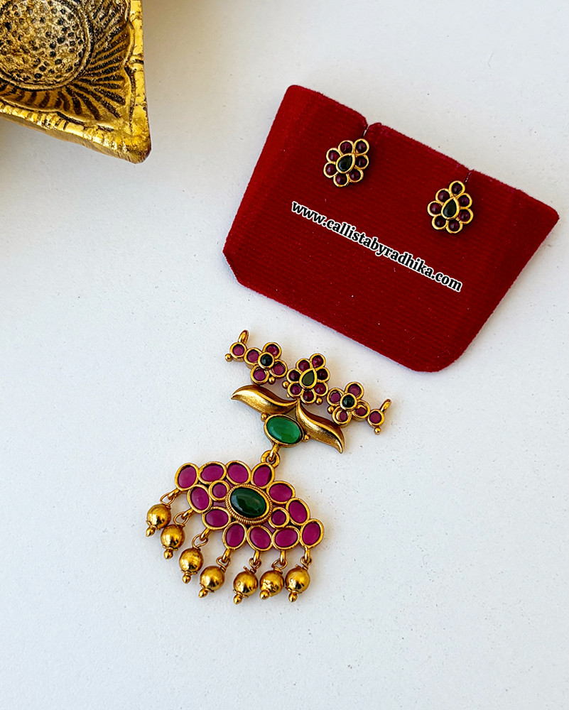 Image of Kemp Stone Pendant Set