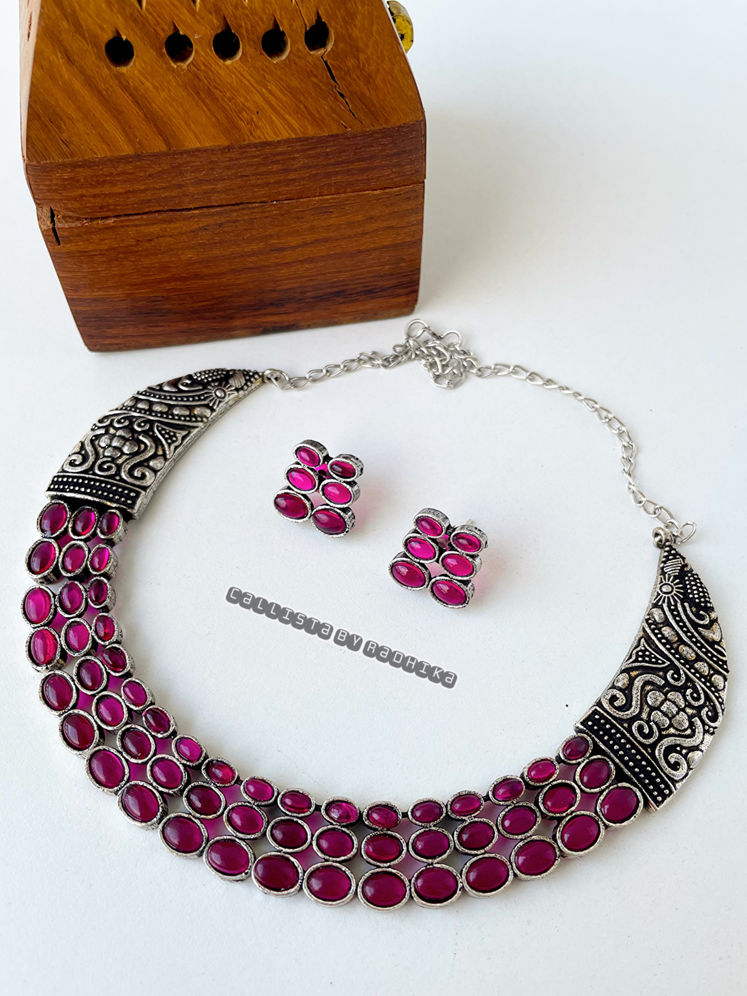 Silver Replica Neckpieces (SRN-048)