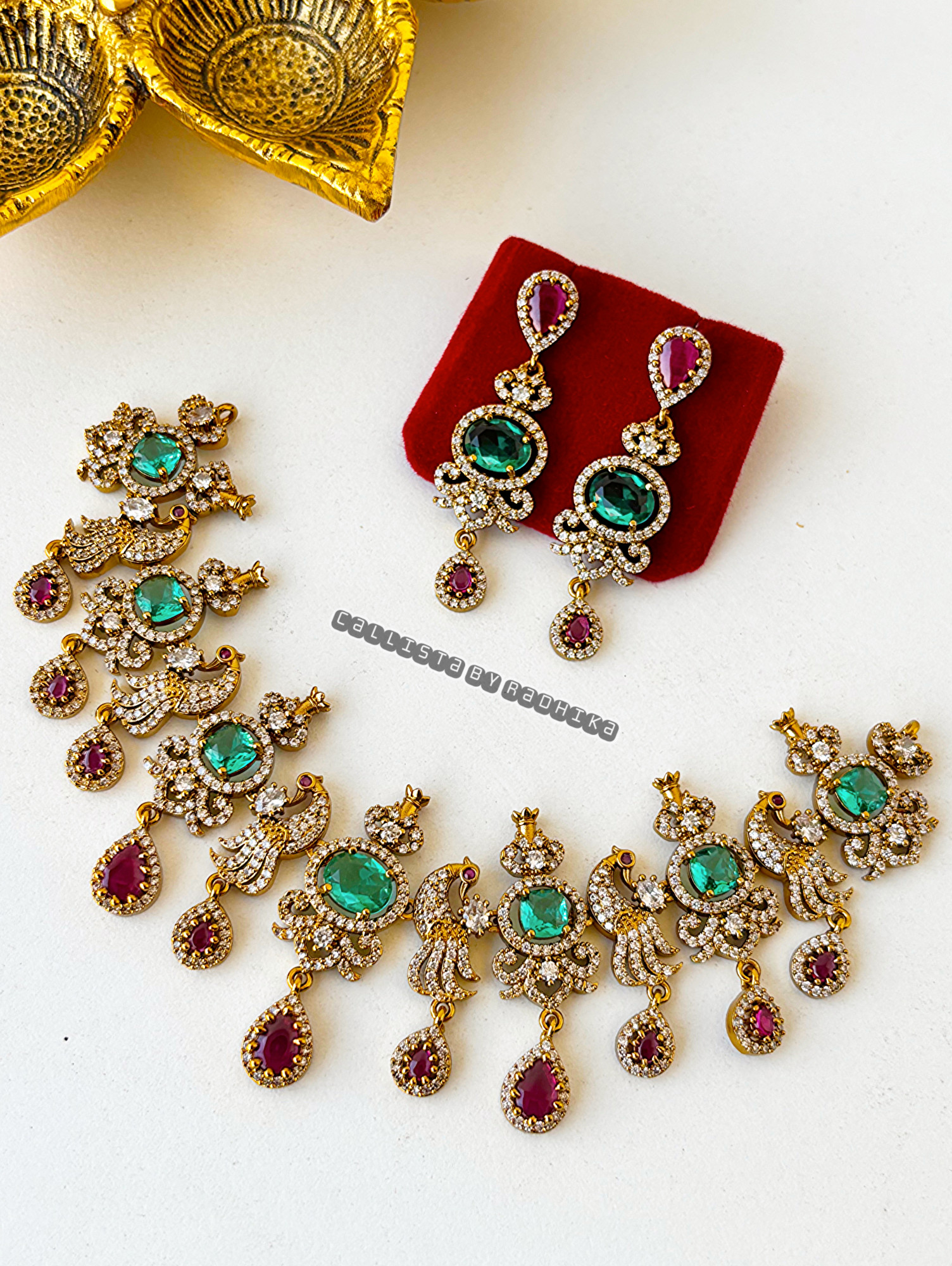 Gold Polish/Temple Long Neckpiece(GP-046)