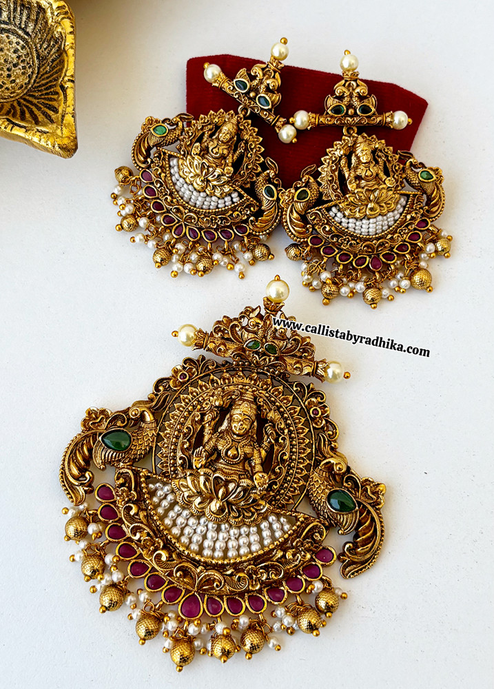 Image of Nakshi Pendant Set
