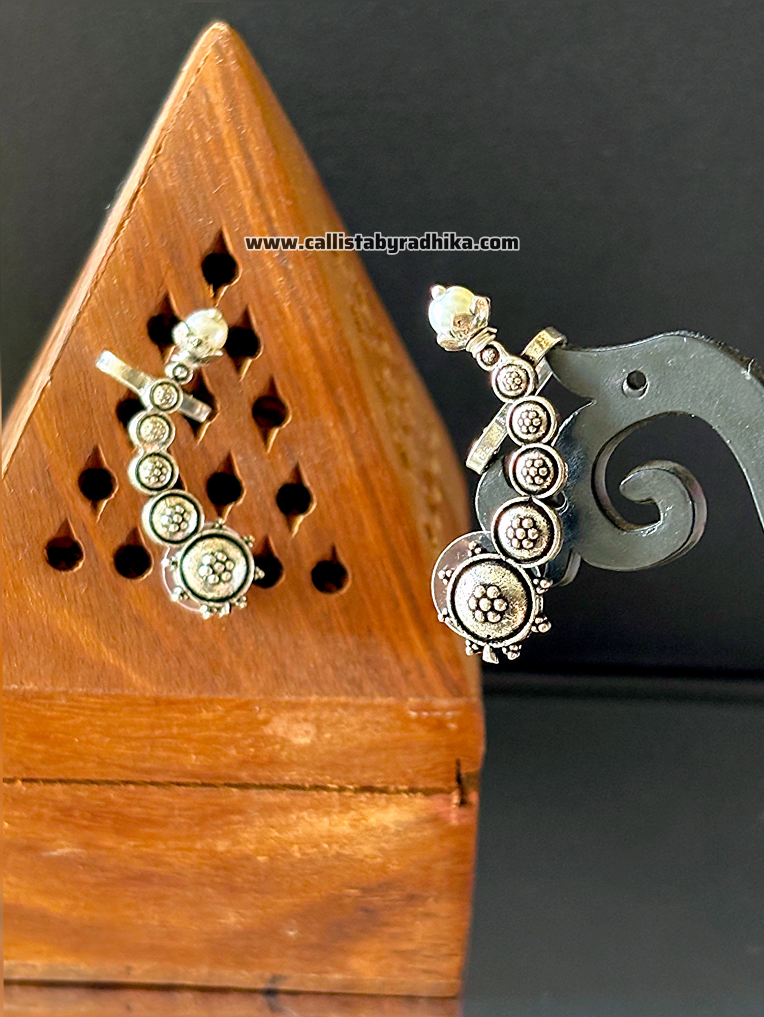 Silver Replica Earcuff