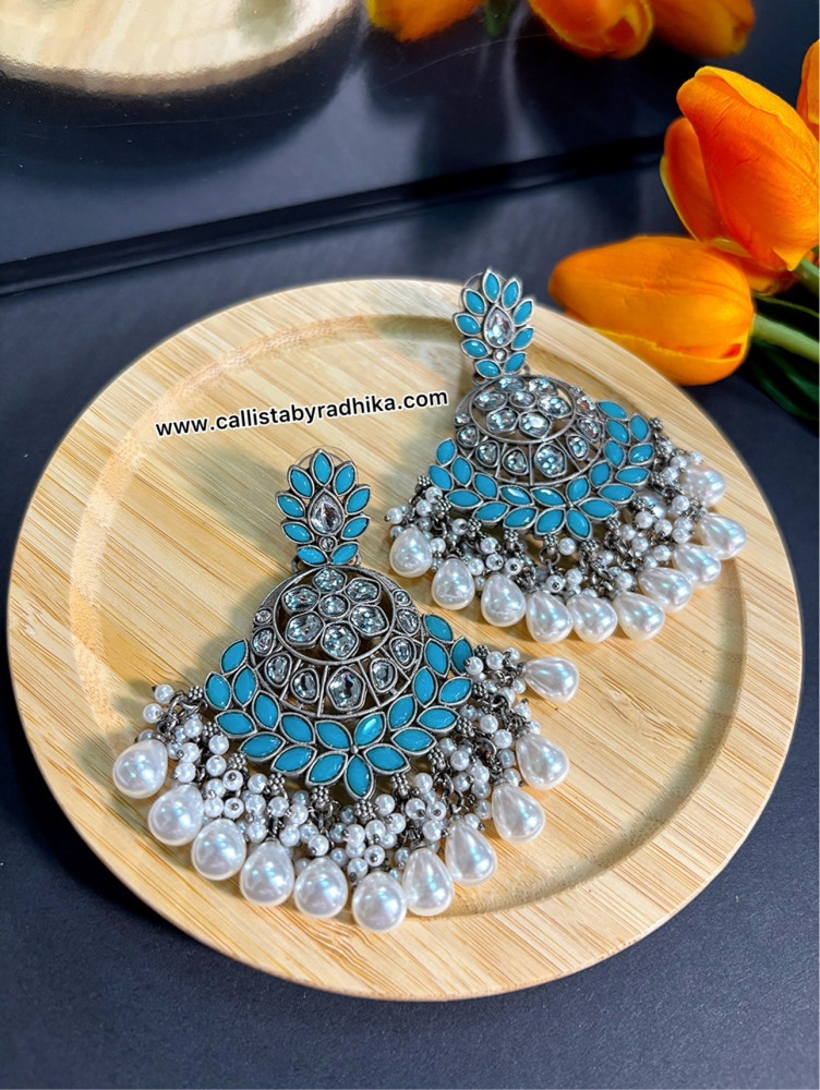 Image of Silver Replica Earring (2 Colors)