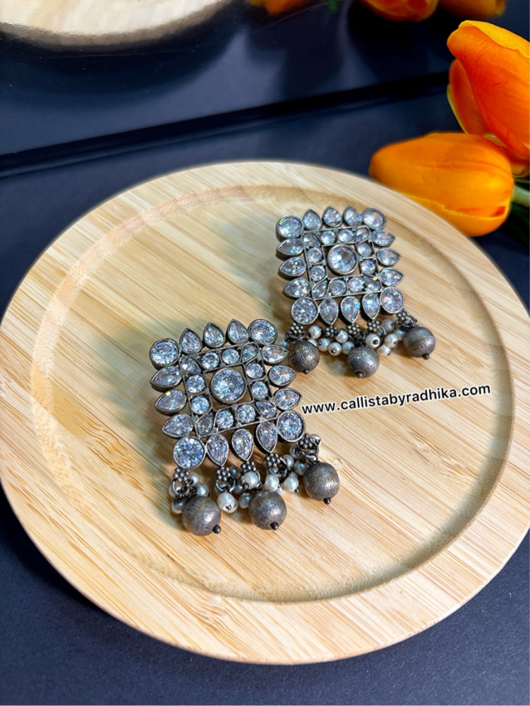 Image of Silver Replica Earring (2 Colors)