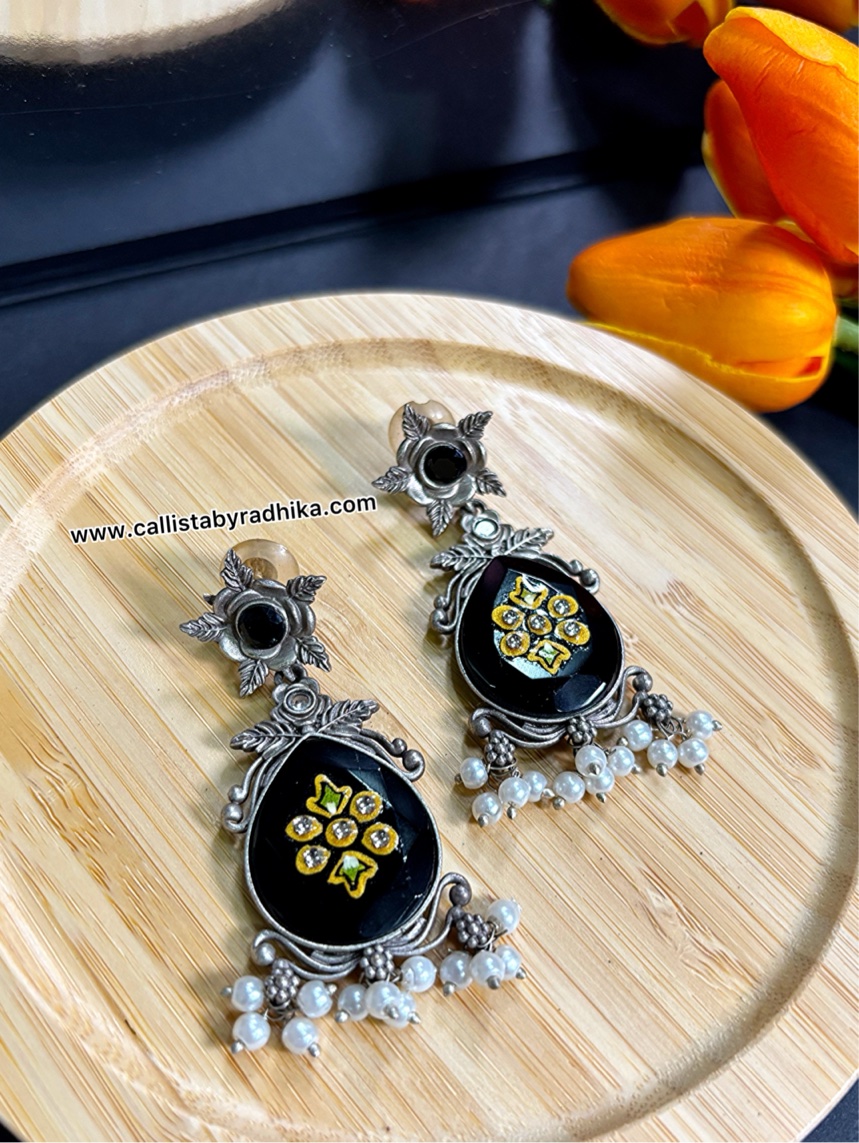 Silver Replica Earring (2 Colors)