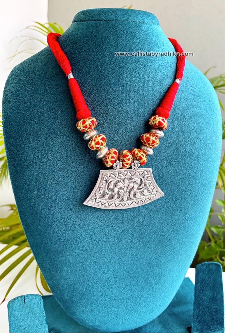 Solid Silver Statement Neckpiece