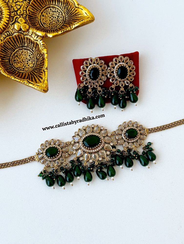 Image of Choker Neckpiece