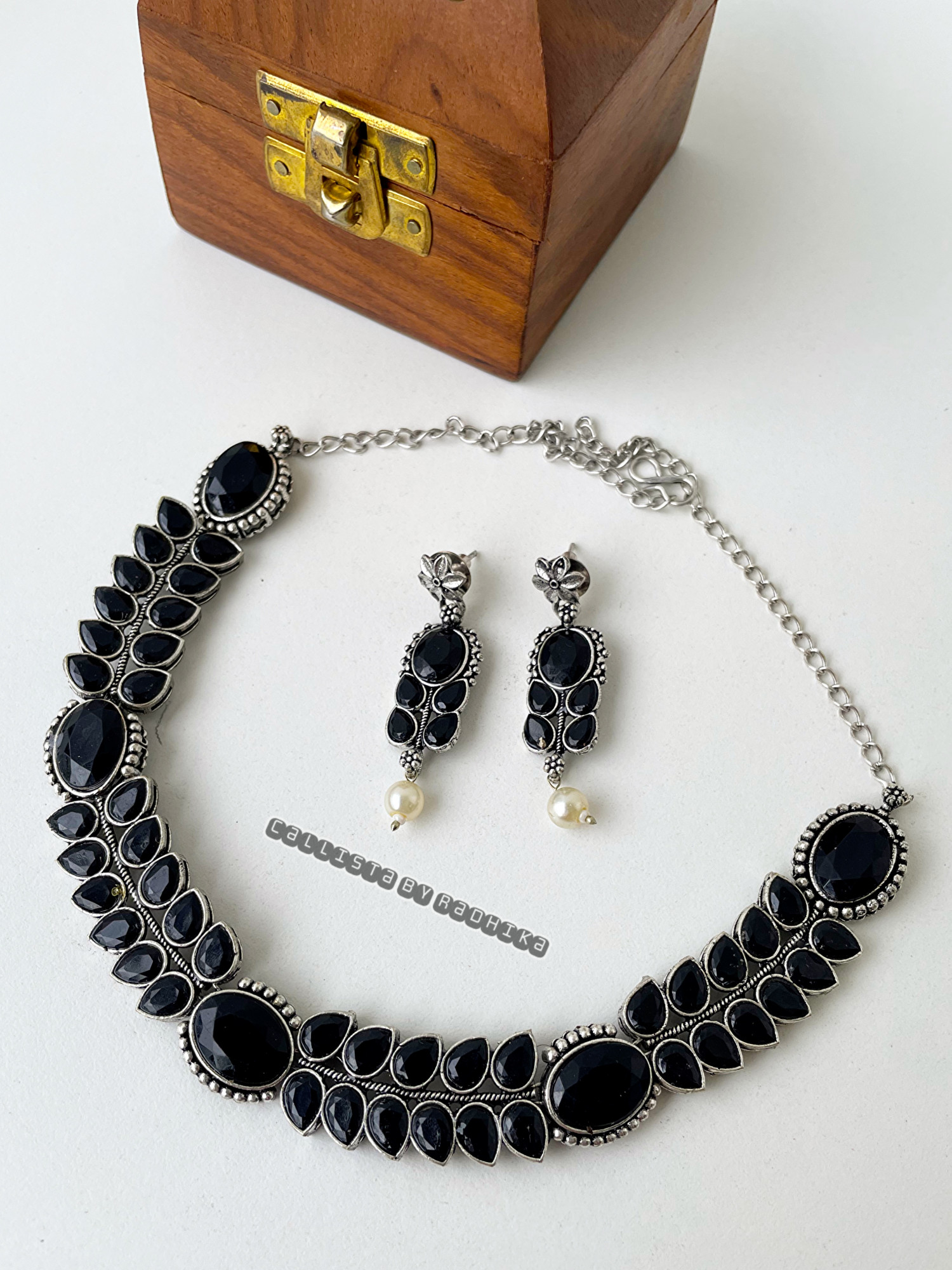 Silver Replica Neckpieces (SRN-066)