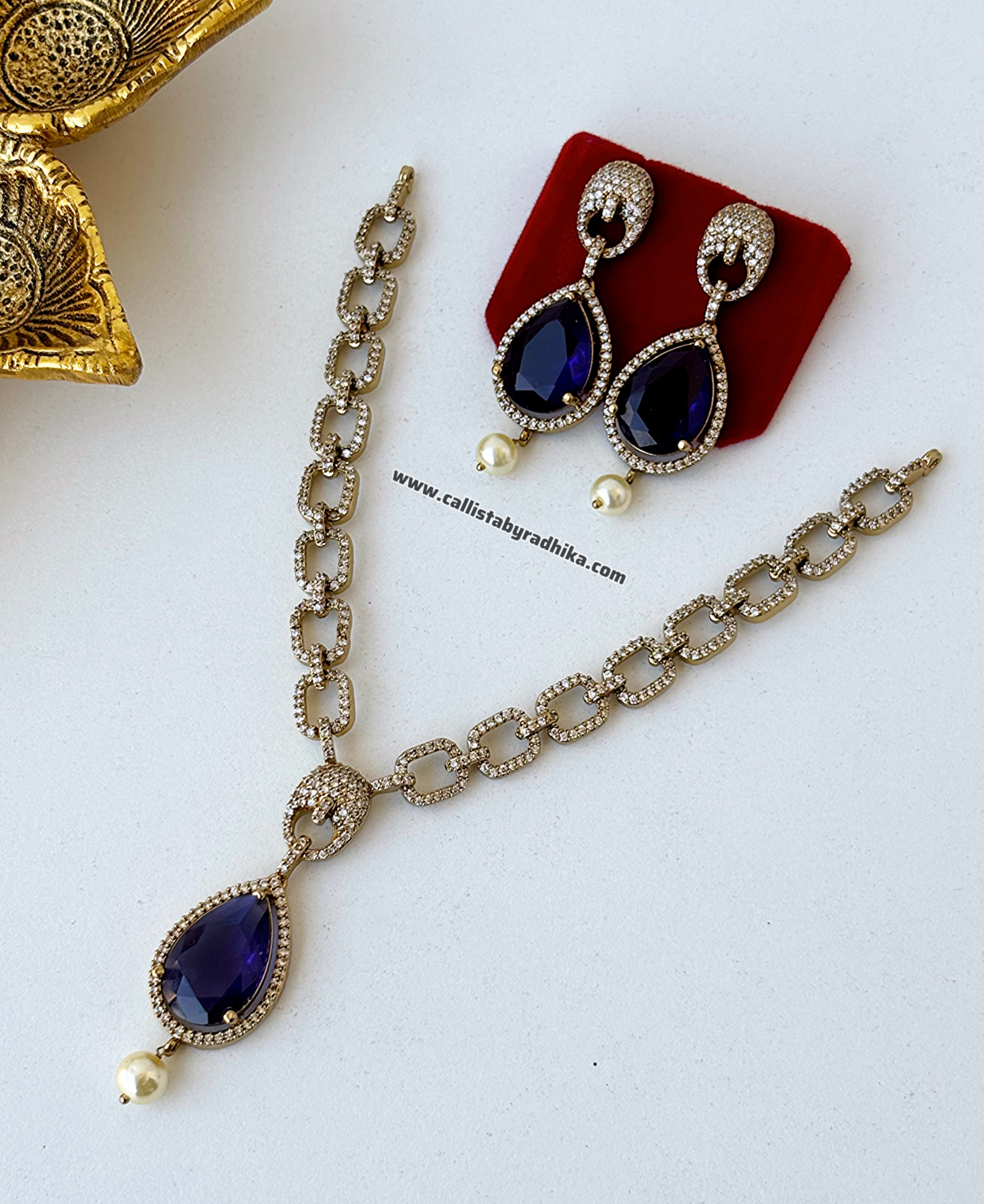 Purple Stone Neckpiece