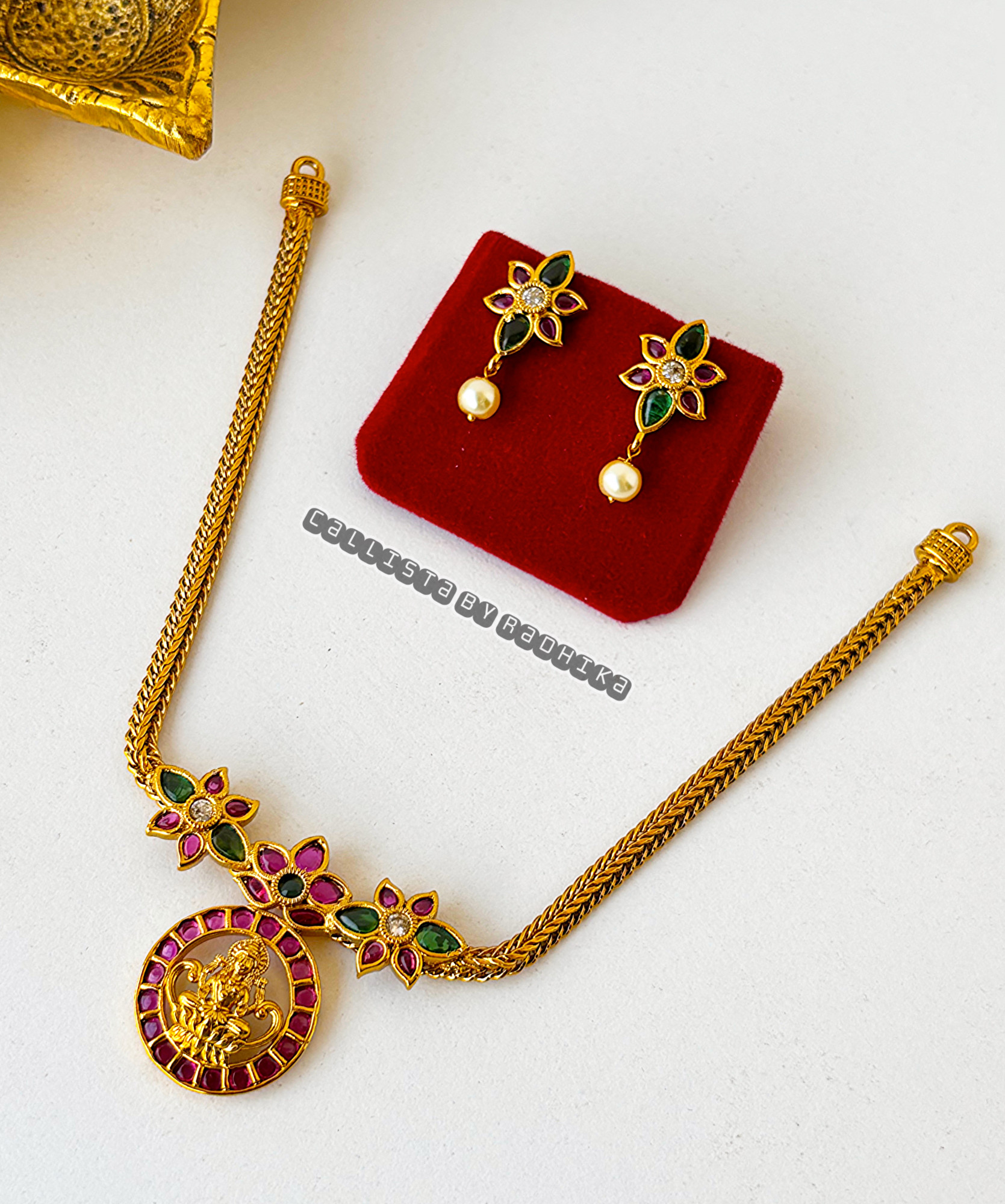 Gold Polish/Temple Long Neckpiece(GP-047)