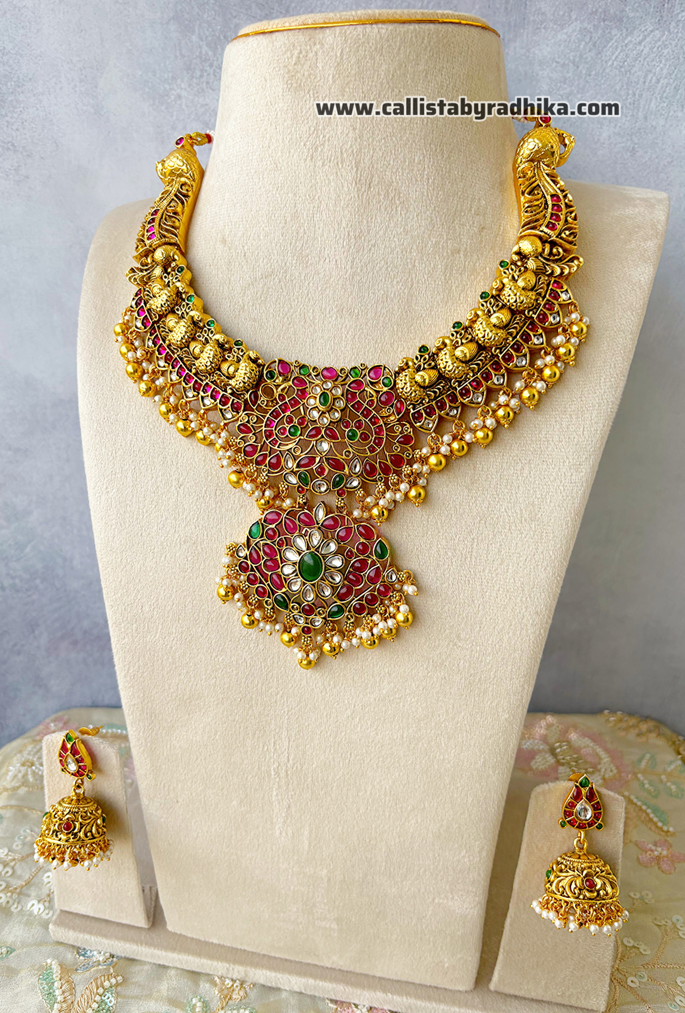 Gold Polish/Temple Heavy Bridal Necklace