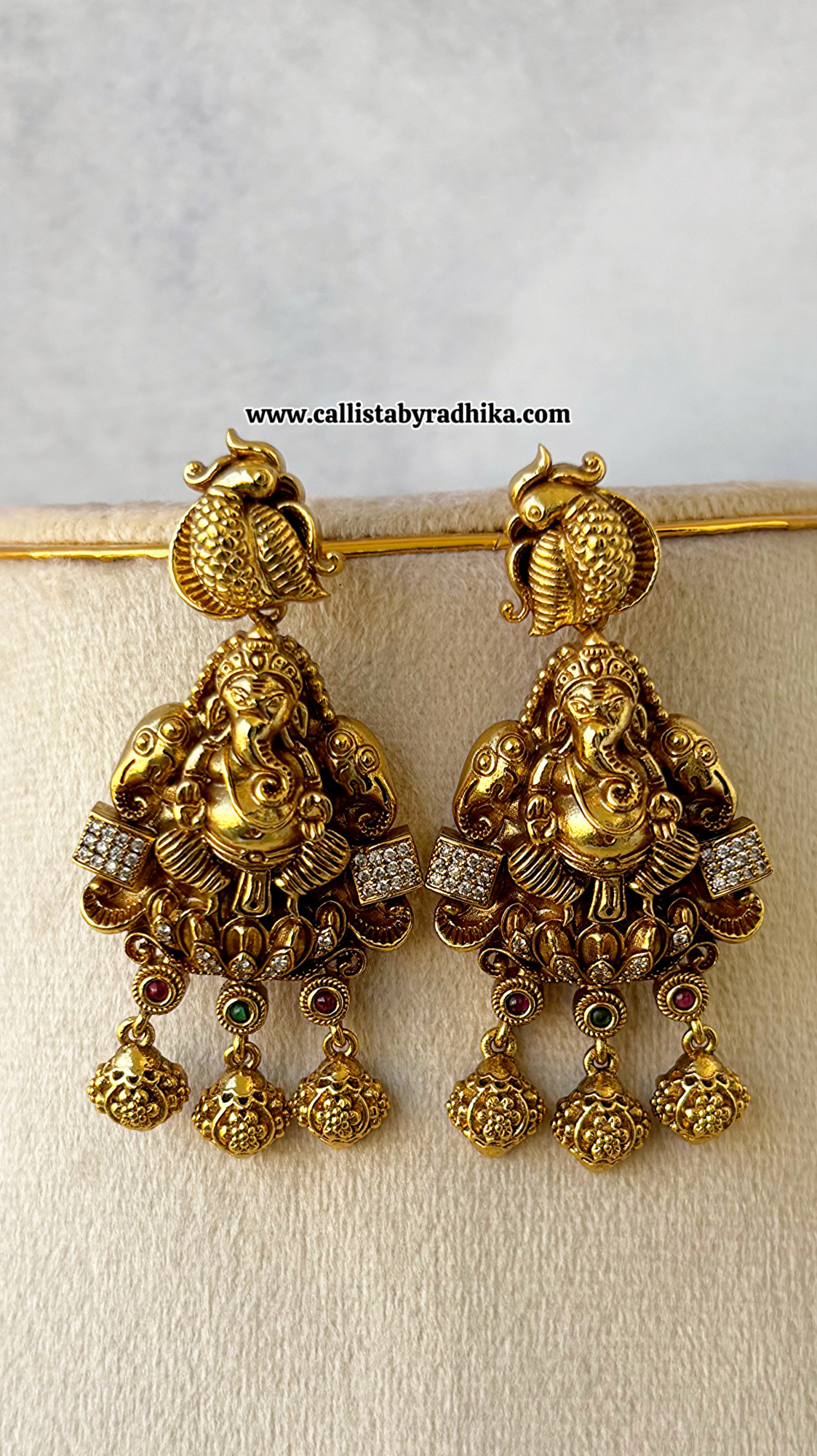 Ganesha Chain Pendant