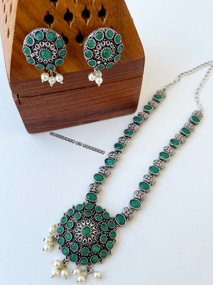 Image of Silver Replica Neckpieces (SRN-060)