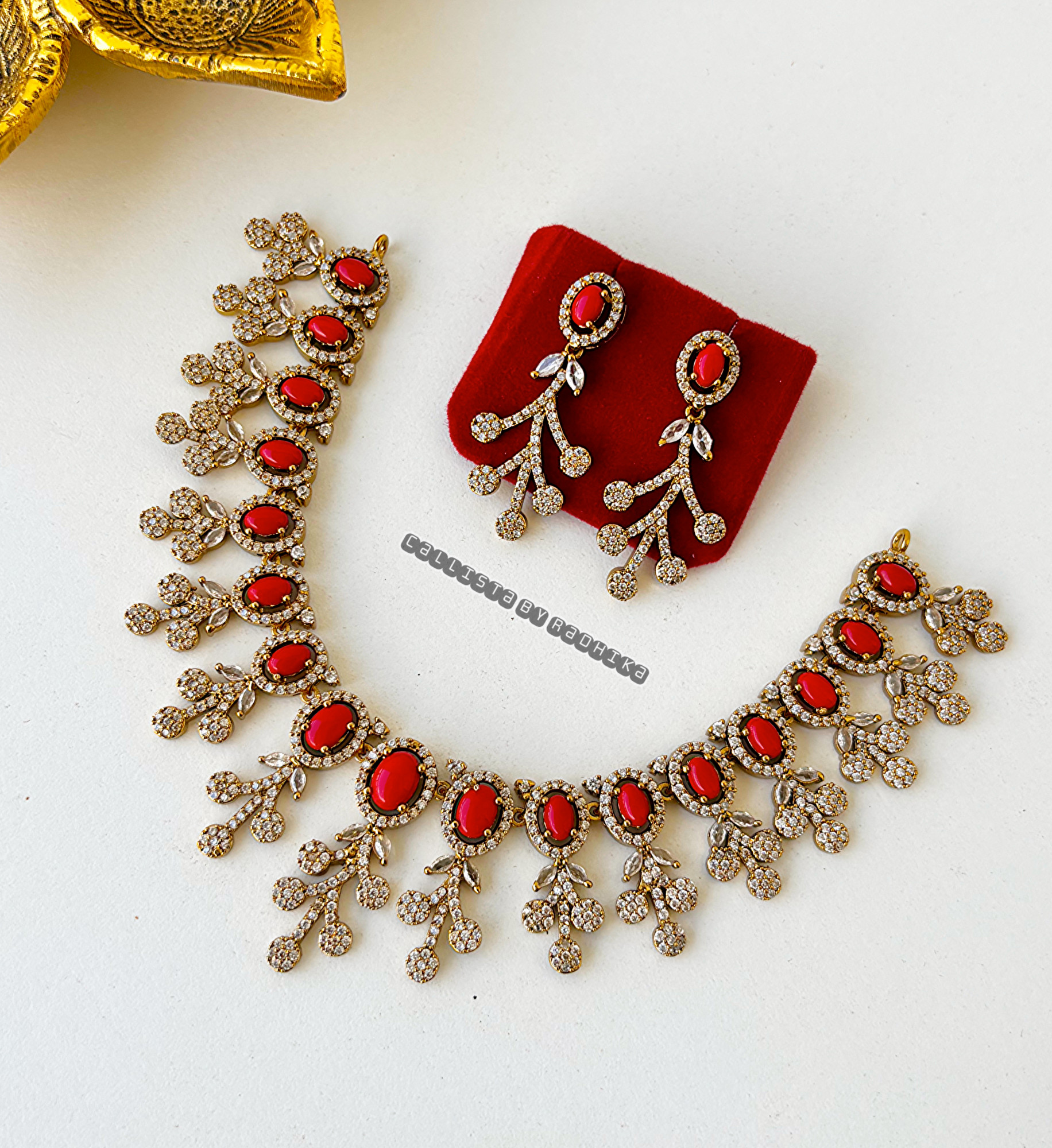 Gold Polish/Temple Long Neckpiece(GP-049)