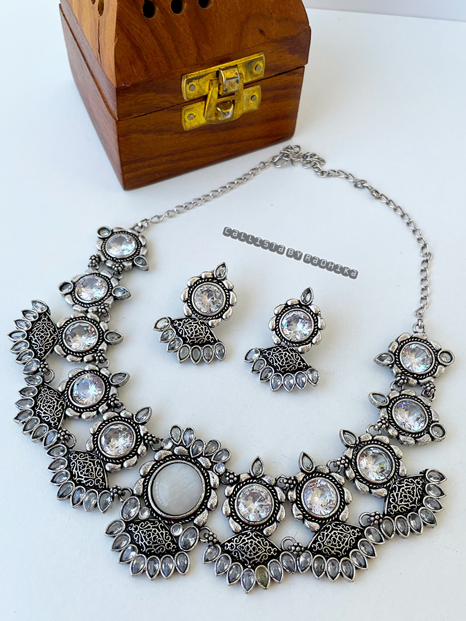Silver Replica Neckpieces (SRN-054)