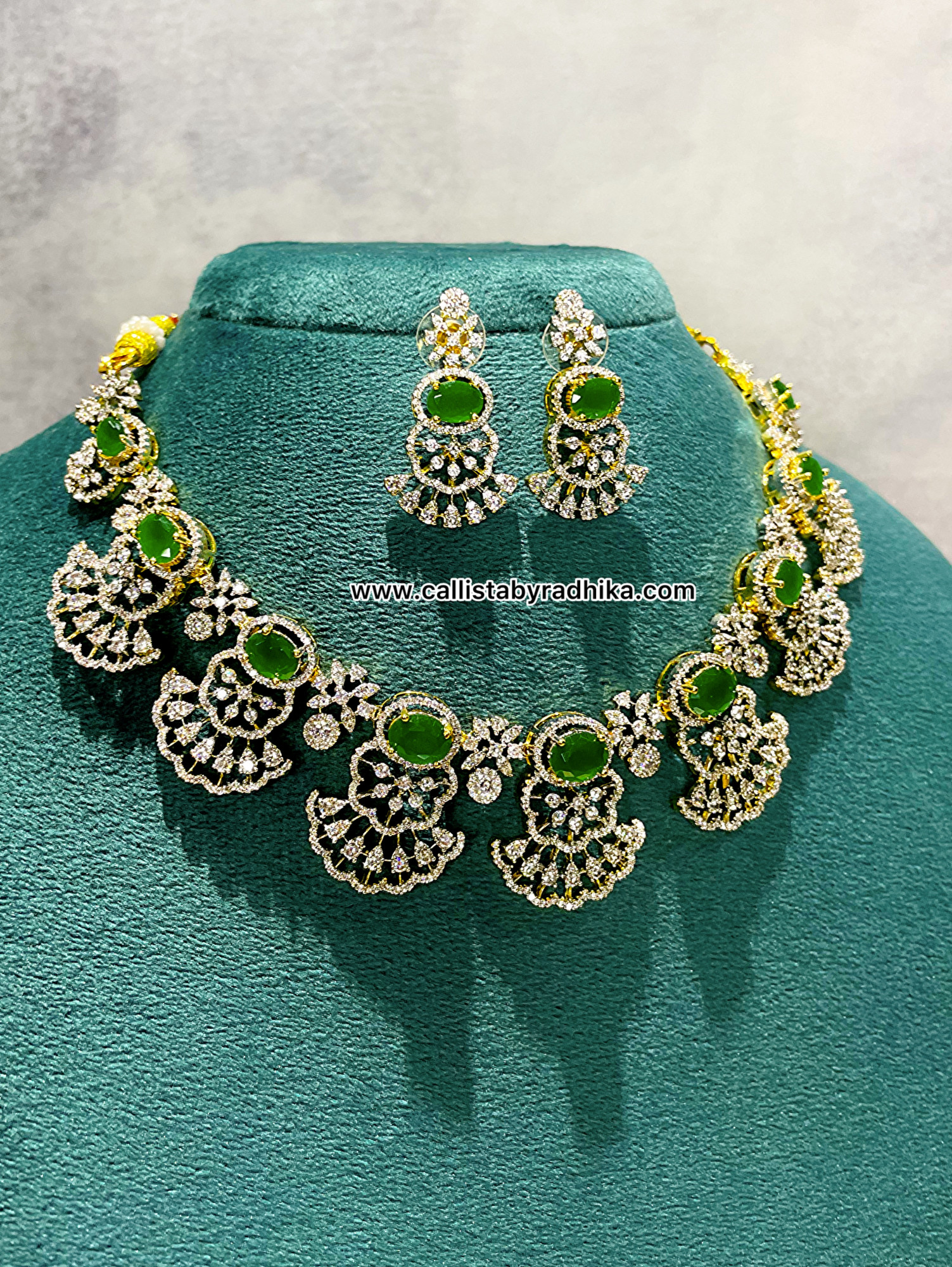 Emerald Green Diamond Look-Alike Choker