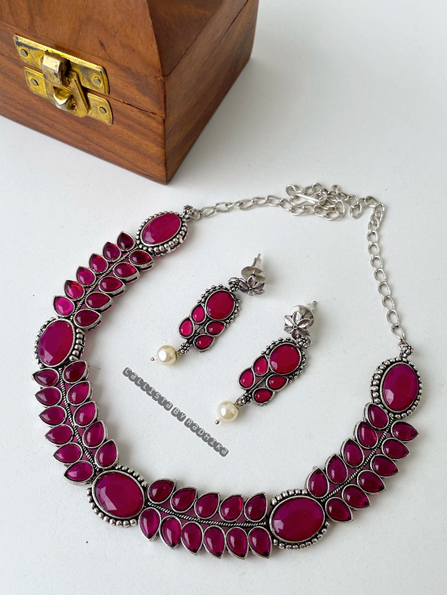 Silver Replica Neckpieces (SRN-066)