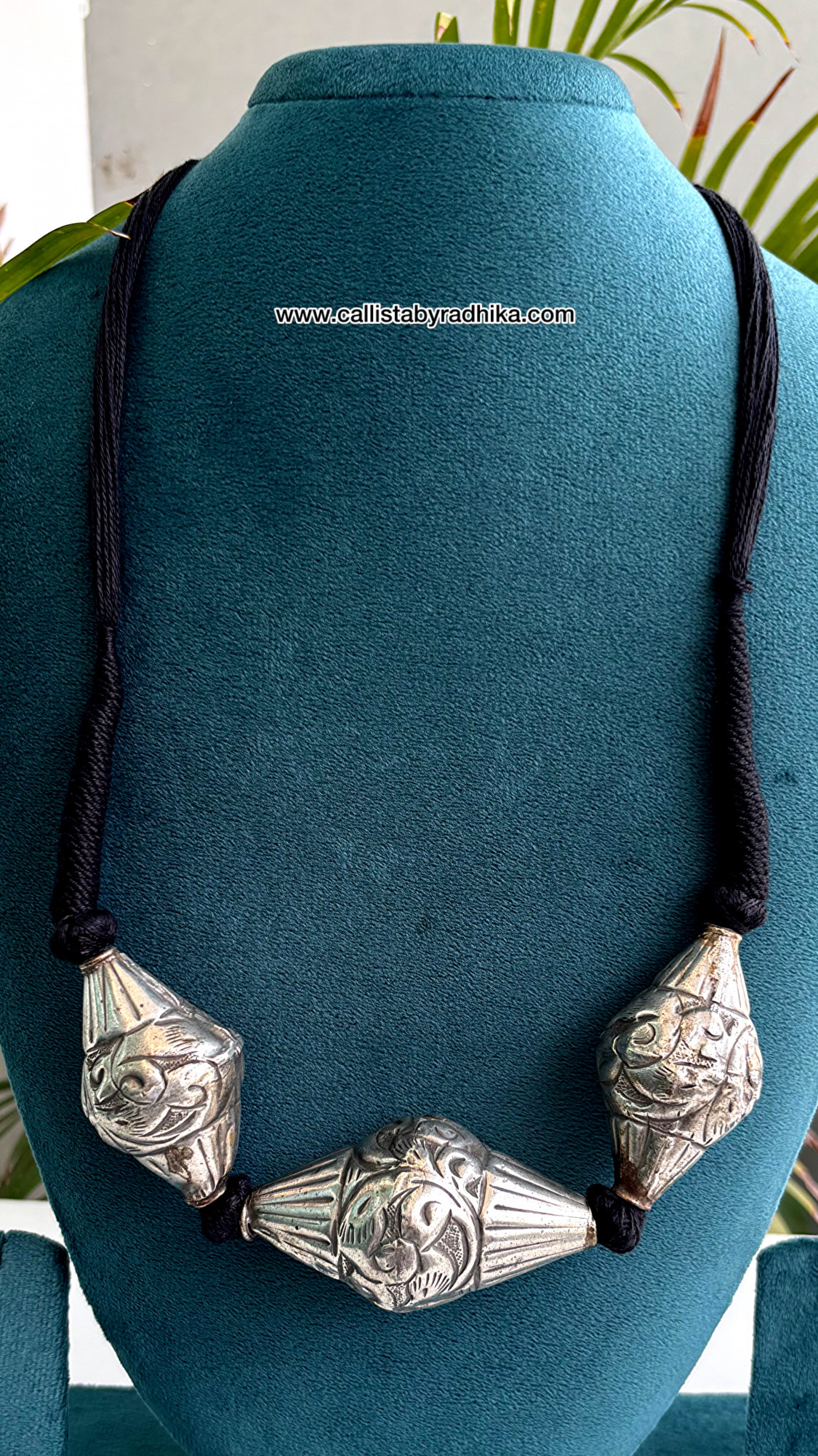 Solid Silver Neckpiece