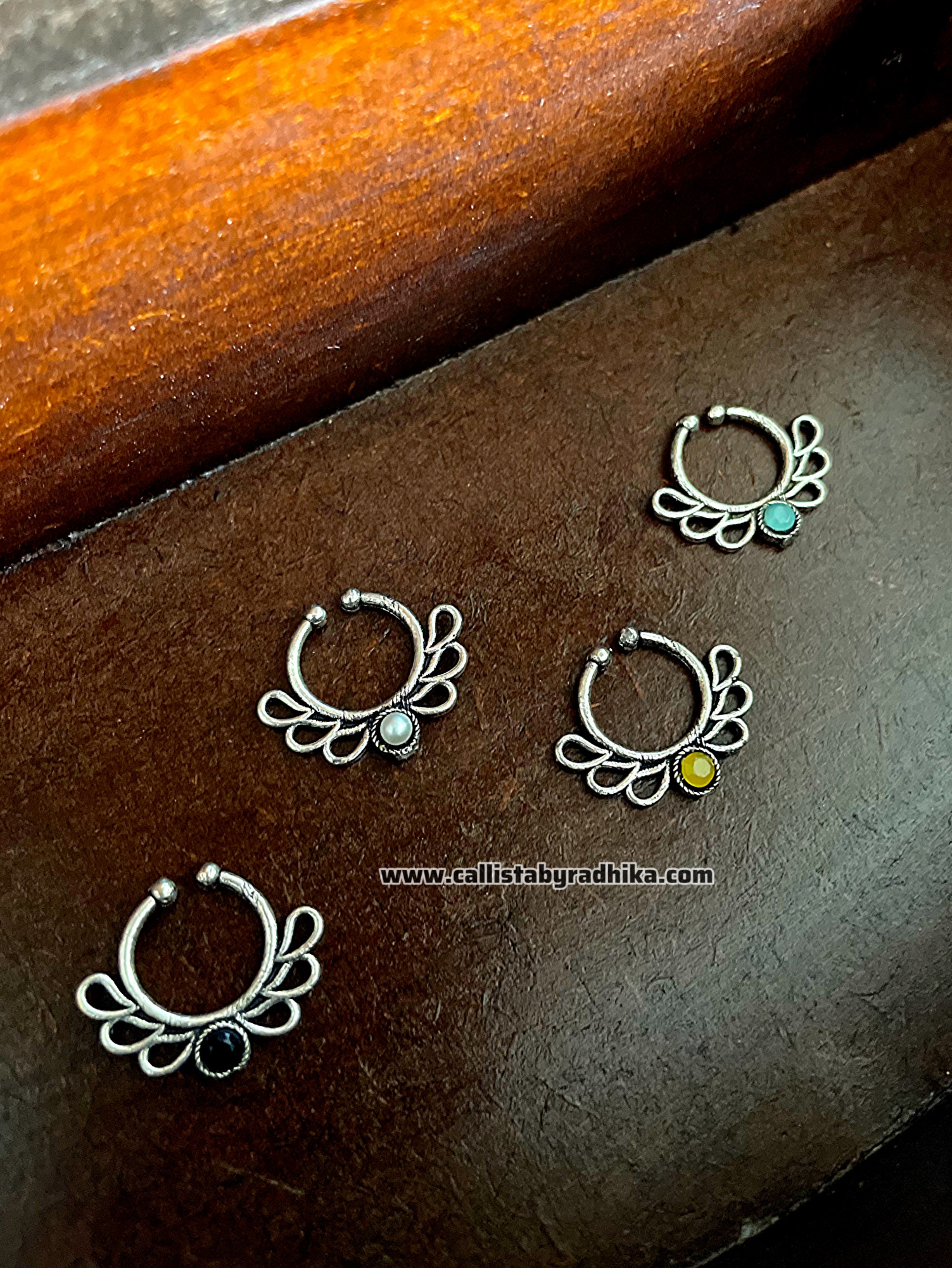 Silver Replica Stone Nosepin