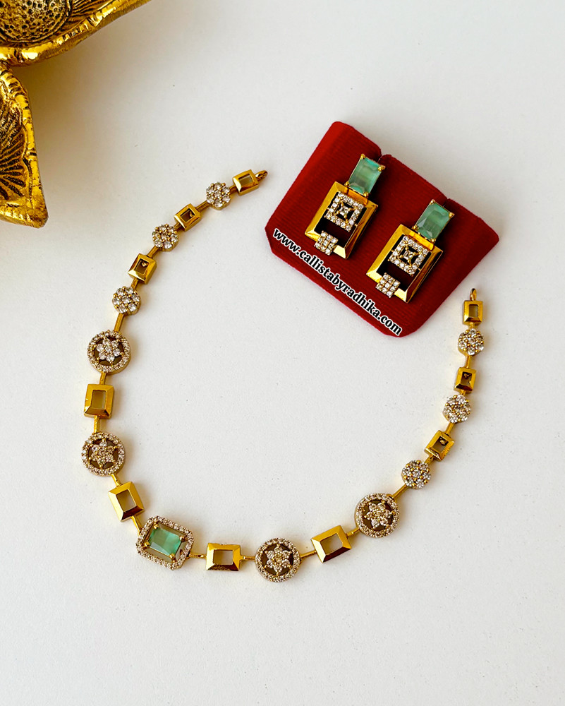 Image of Stone Neckpiece