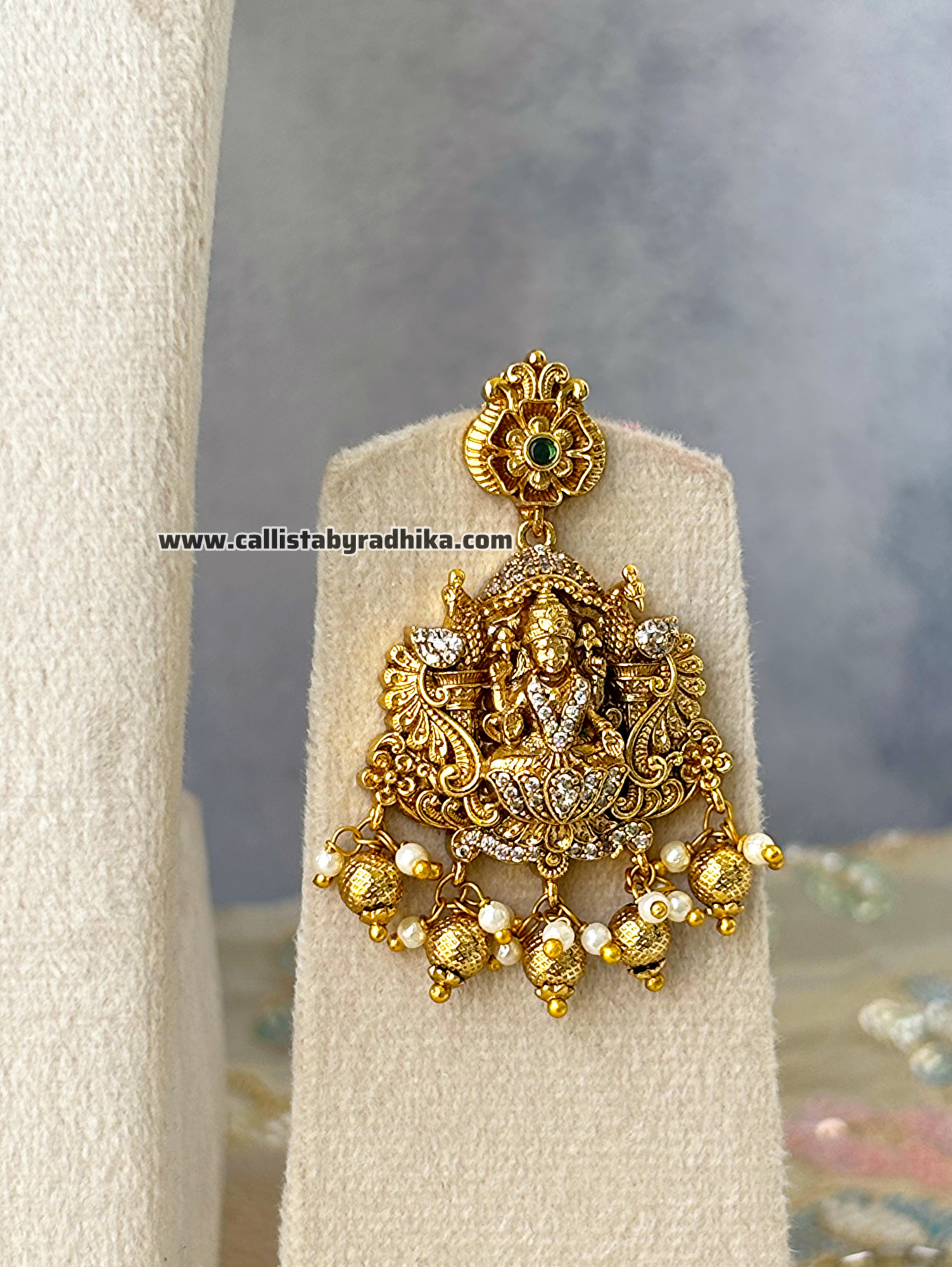 Nakshi Bridal Collar Neckpiece