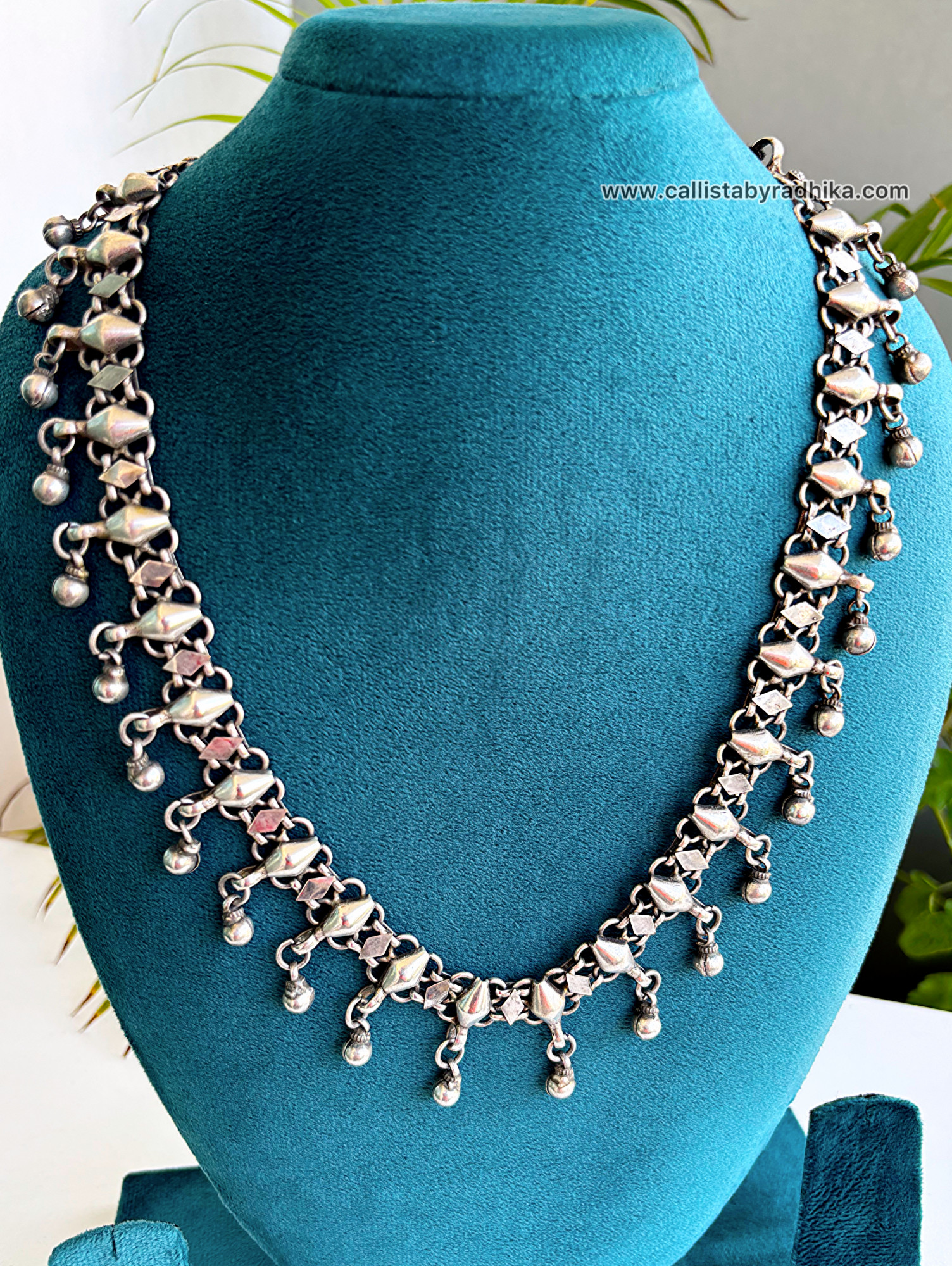 Solid Silver Neckpiece