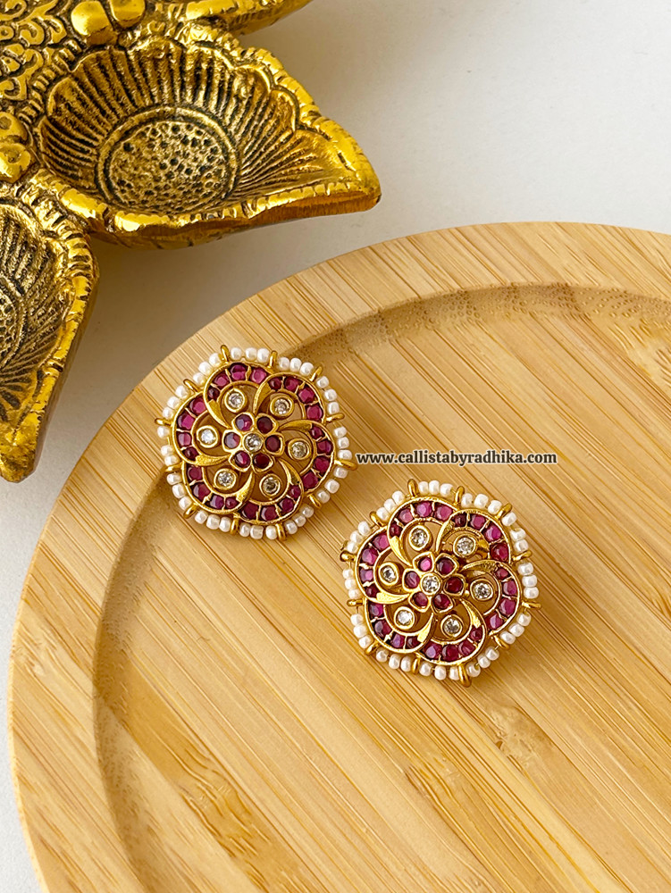 Image of Gold Polish Studs