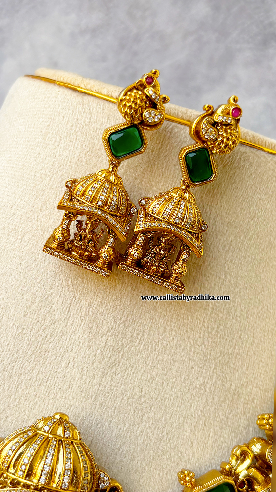 Green Stone Nakshi Necklace