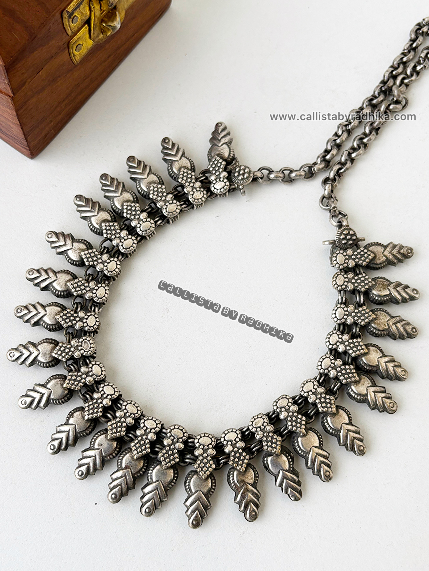 Solid Silver Neckpiece (SSN-050)