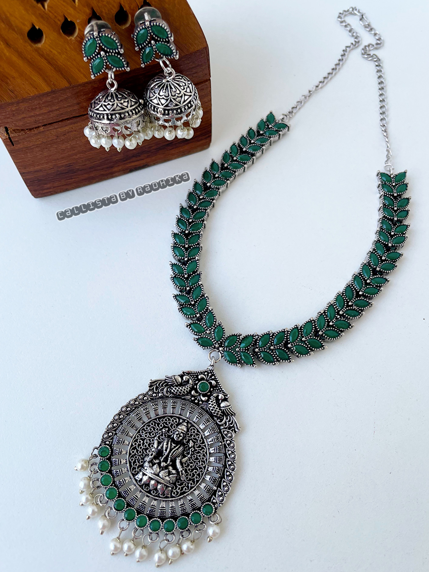 Silver Replica Neckpieces (SRN-053)