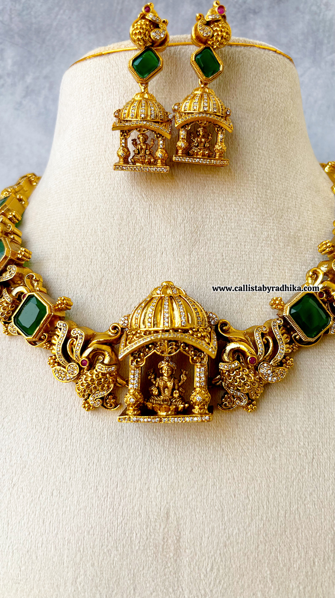 Green Stone Nakshi Necklace