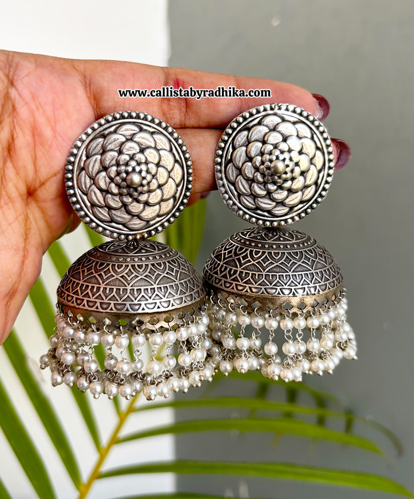 Image of Pearl Lehariya Jhumka