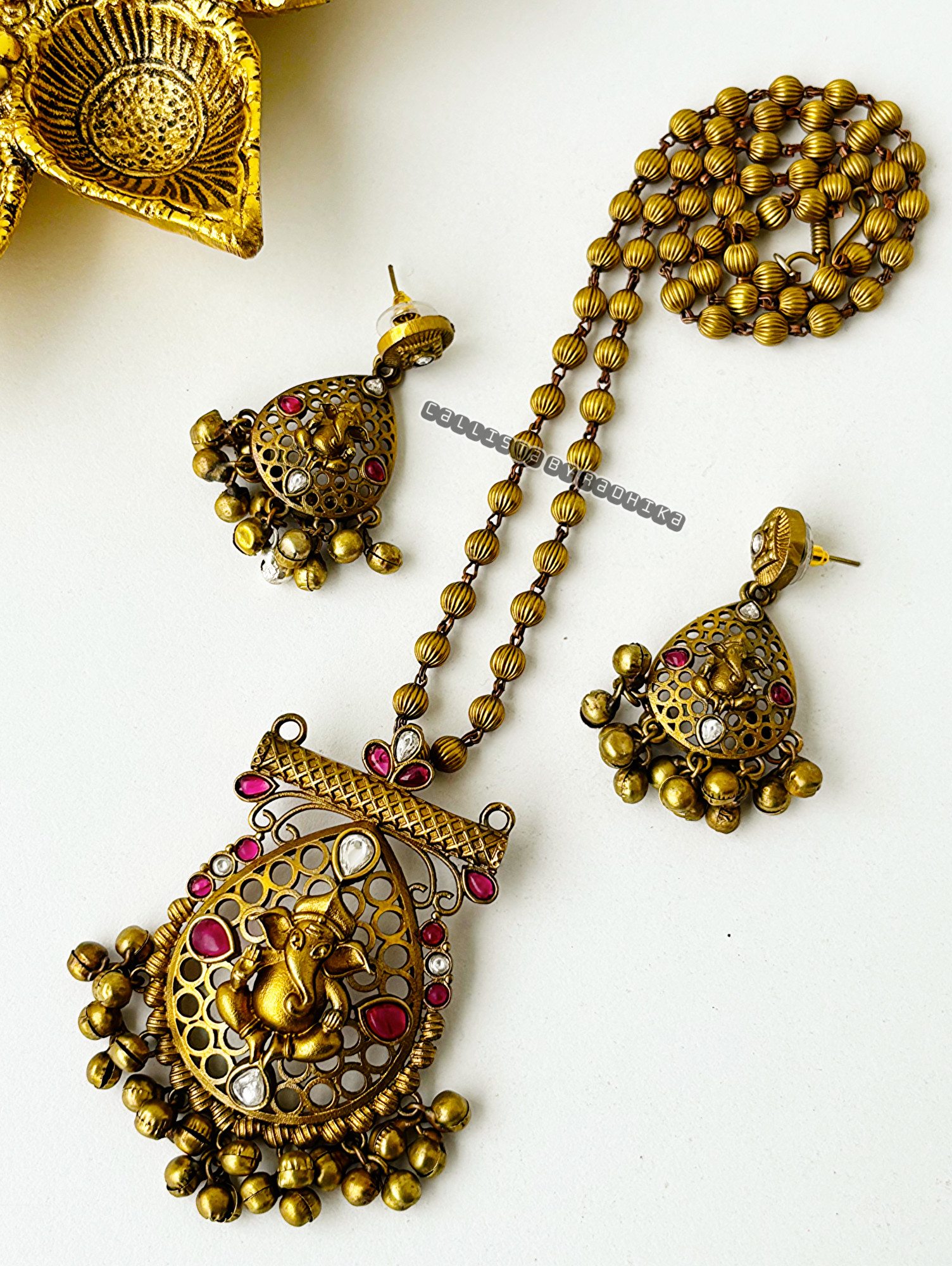 Dual-Tone Neckpiece (DTN-032)