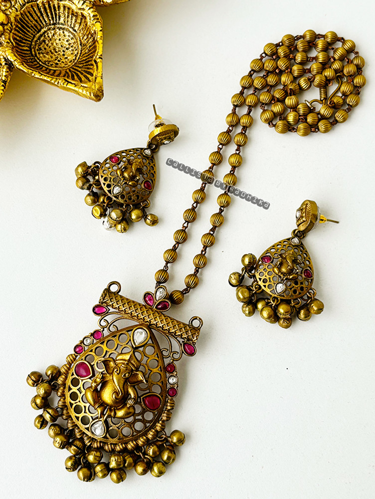 Image of Dual-Tone Neckpiece (DTN-032)