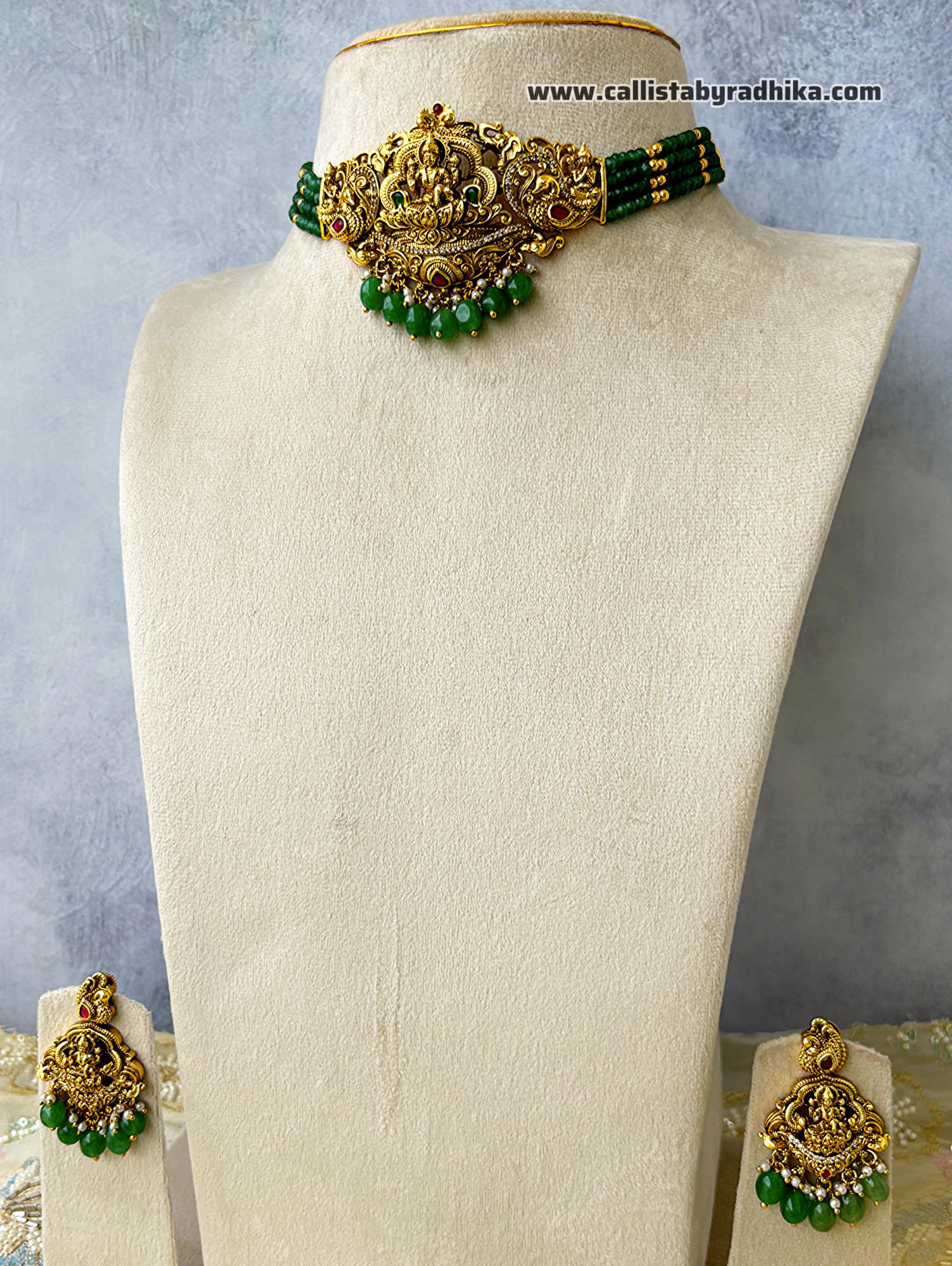 Jadau Kundan Choker