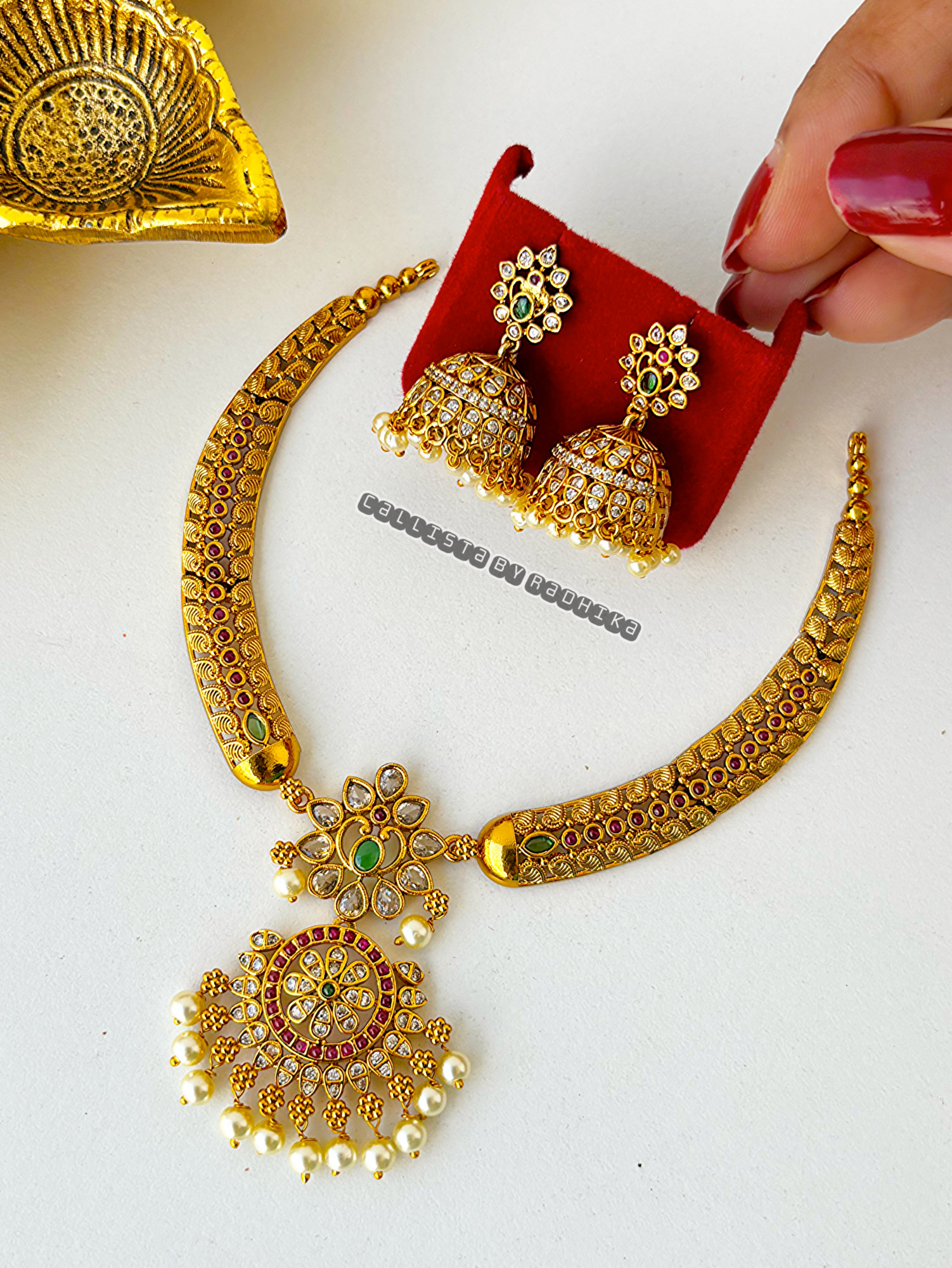 Gold Polish/Temple Long Neckpiece(GP-044)