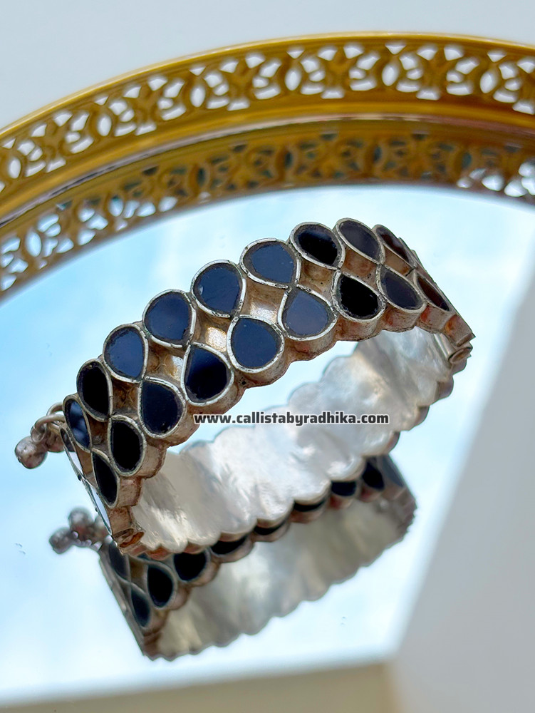 Image of Real-Glass Bangles