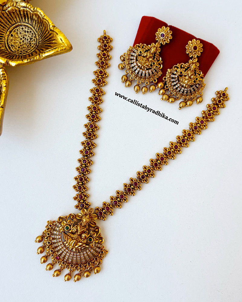 Image of Nakshi short Necklace
