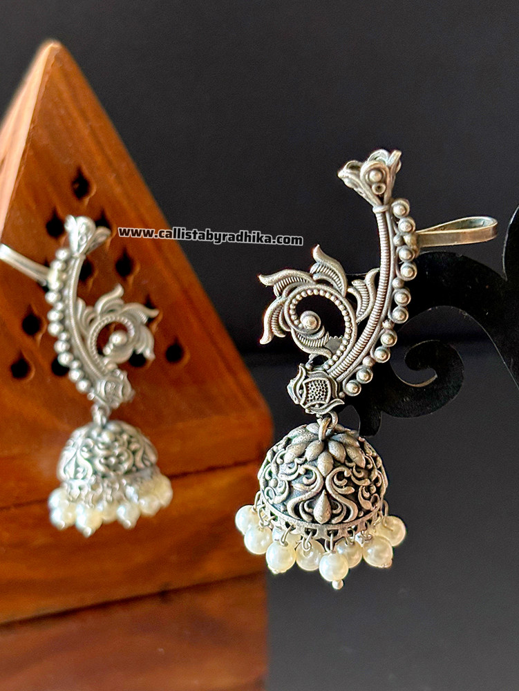 Image of Silver Replica Earcuff Jumka