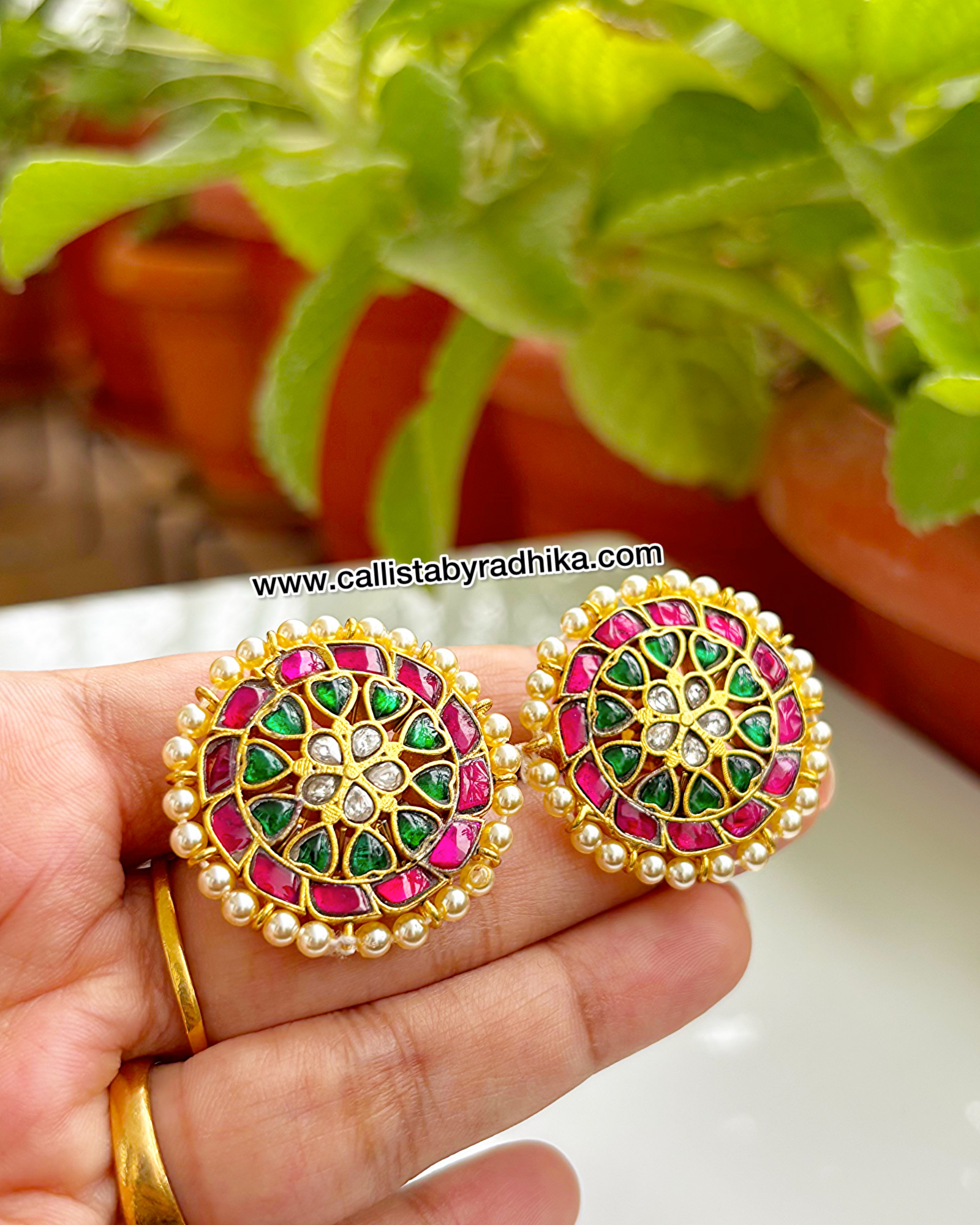 Jadau Studs