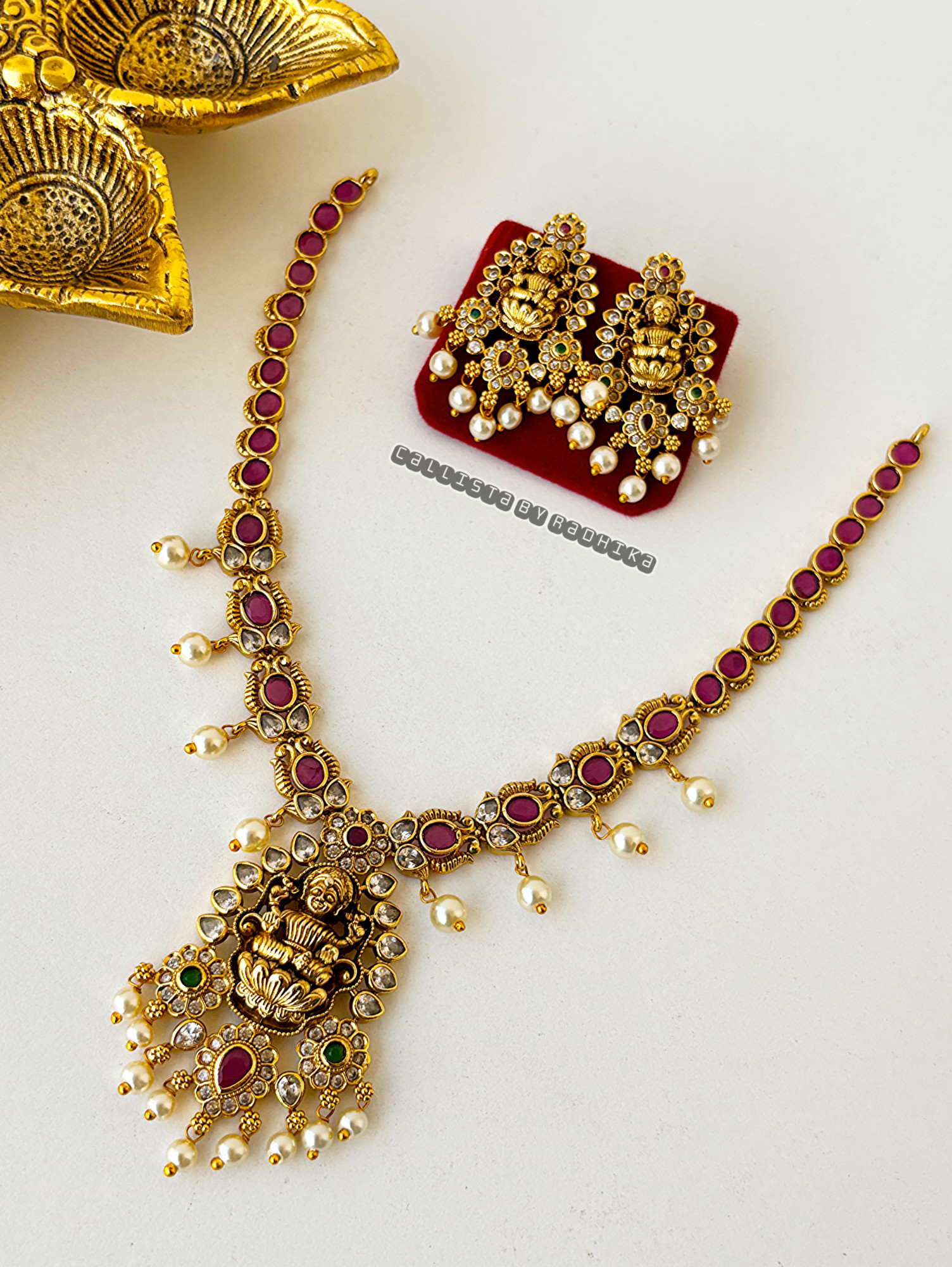 Gold Polish/Temple Long Neckpiece(GP-056)