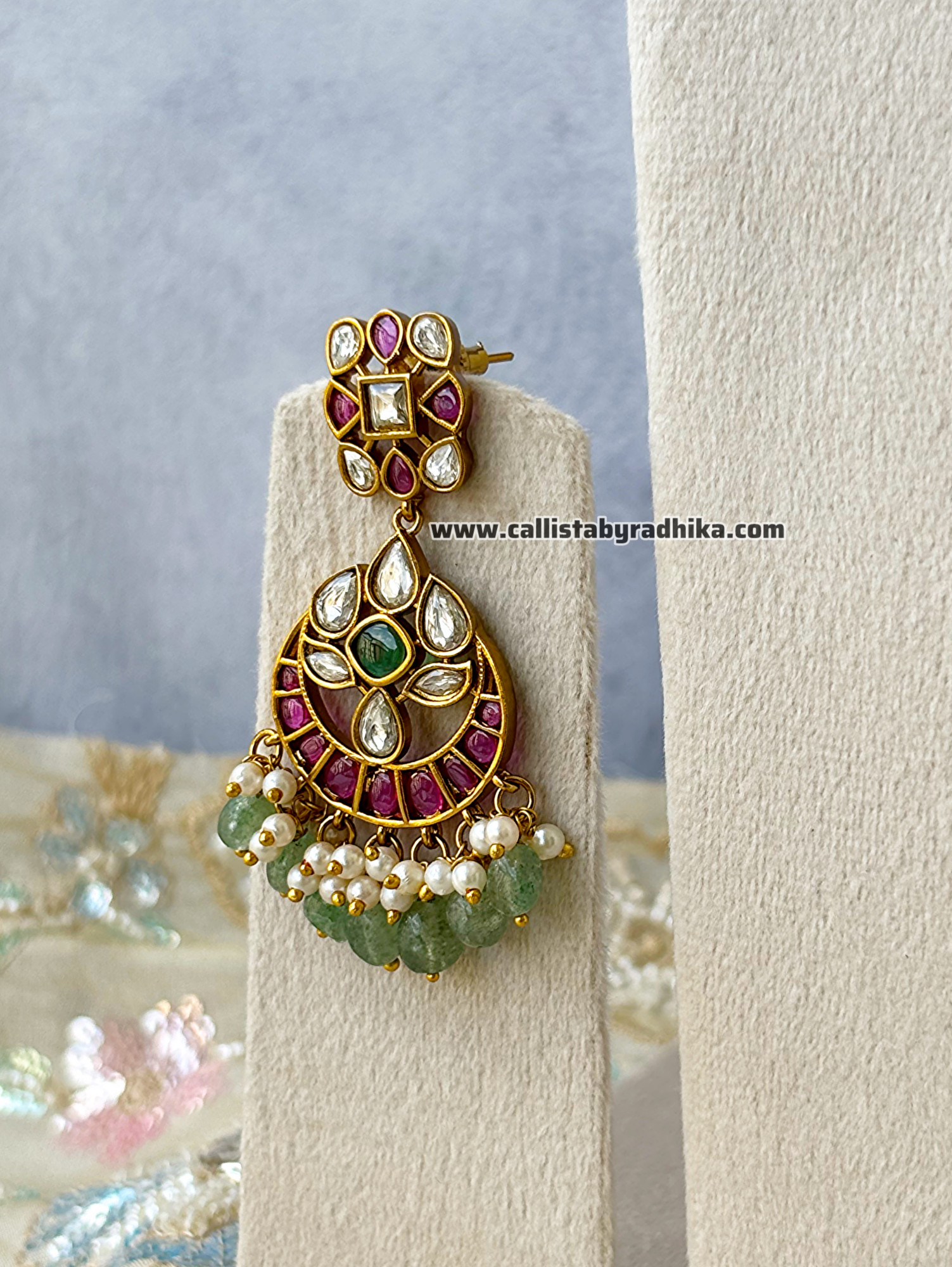 Jadau Replica Choker