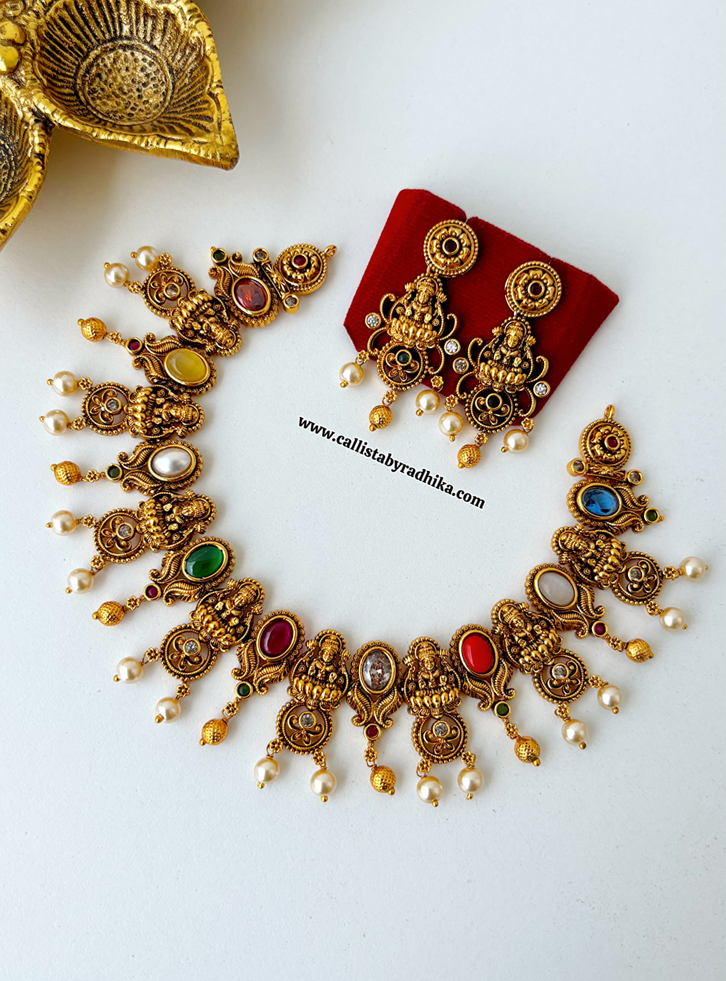 Navratna Stone Neckpiece