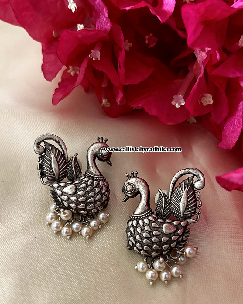 Image of Solid silver peacock Stud