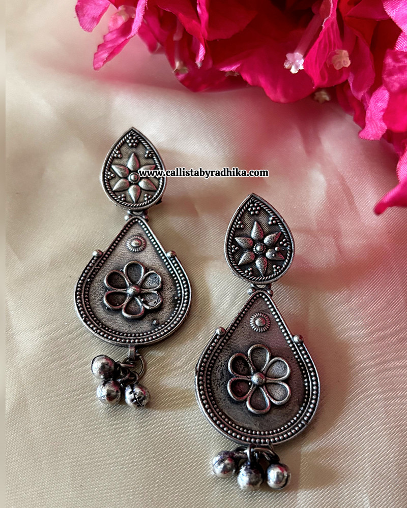 Image of Solid silver Earrings