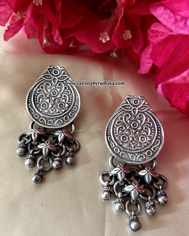 Image of Solid silver Stud